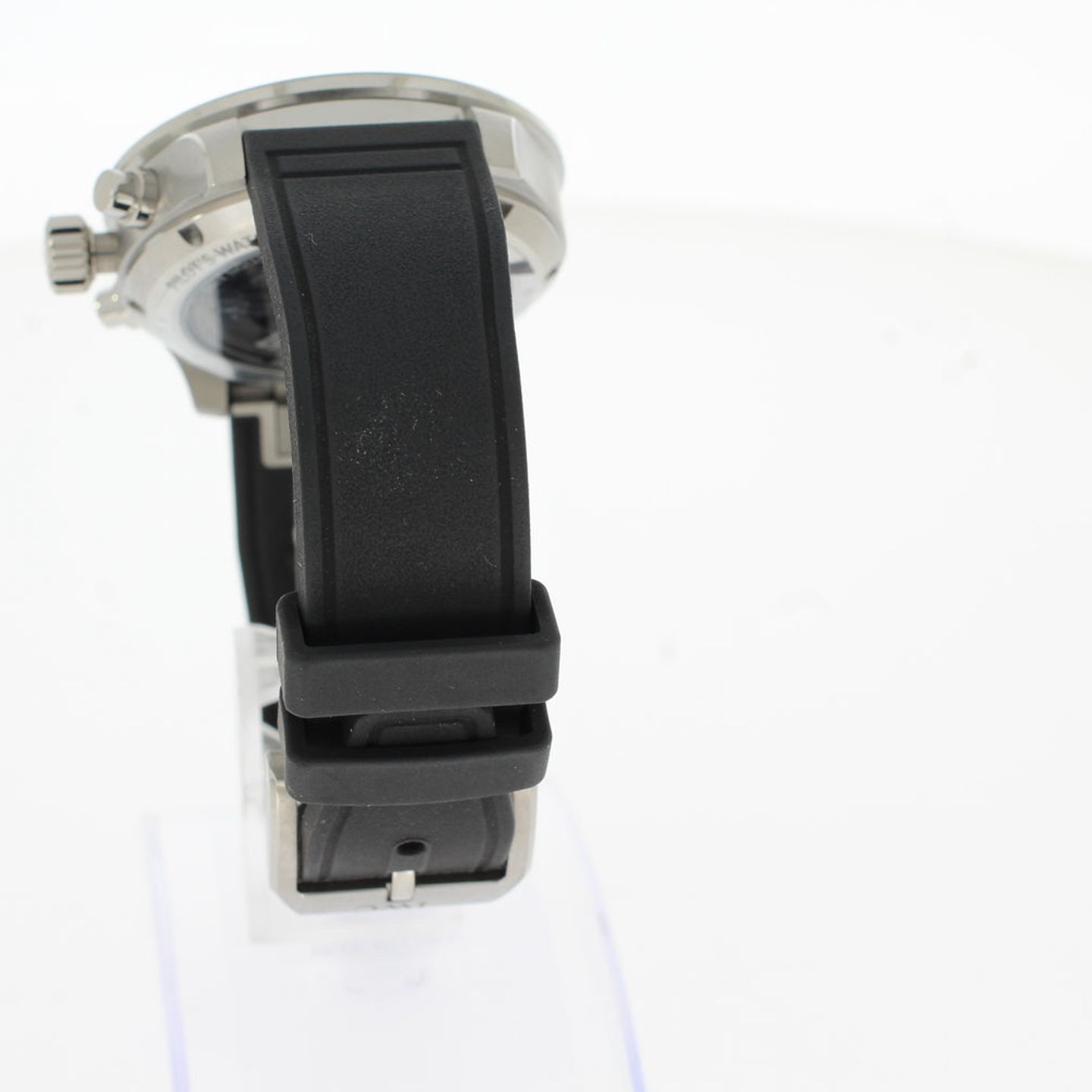 IWC Pilot Chronograph IW388305 (2025) - Black dial 43 mm Titanium case (5/5)