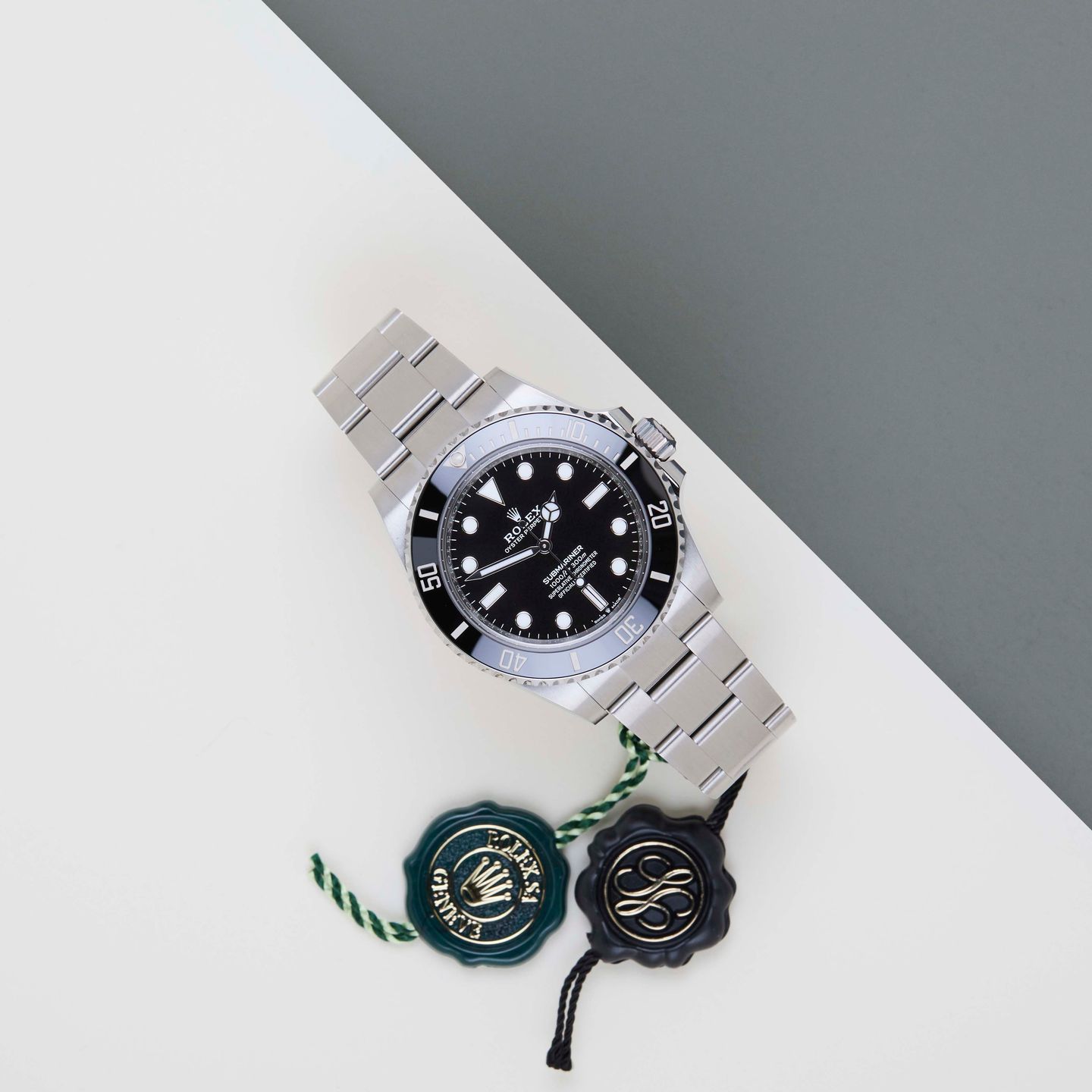 Rolex Submariner No Date 124060 (2026) - Black dial 41 mm Steel case (2/8)