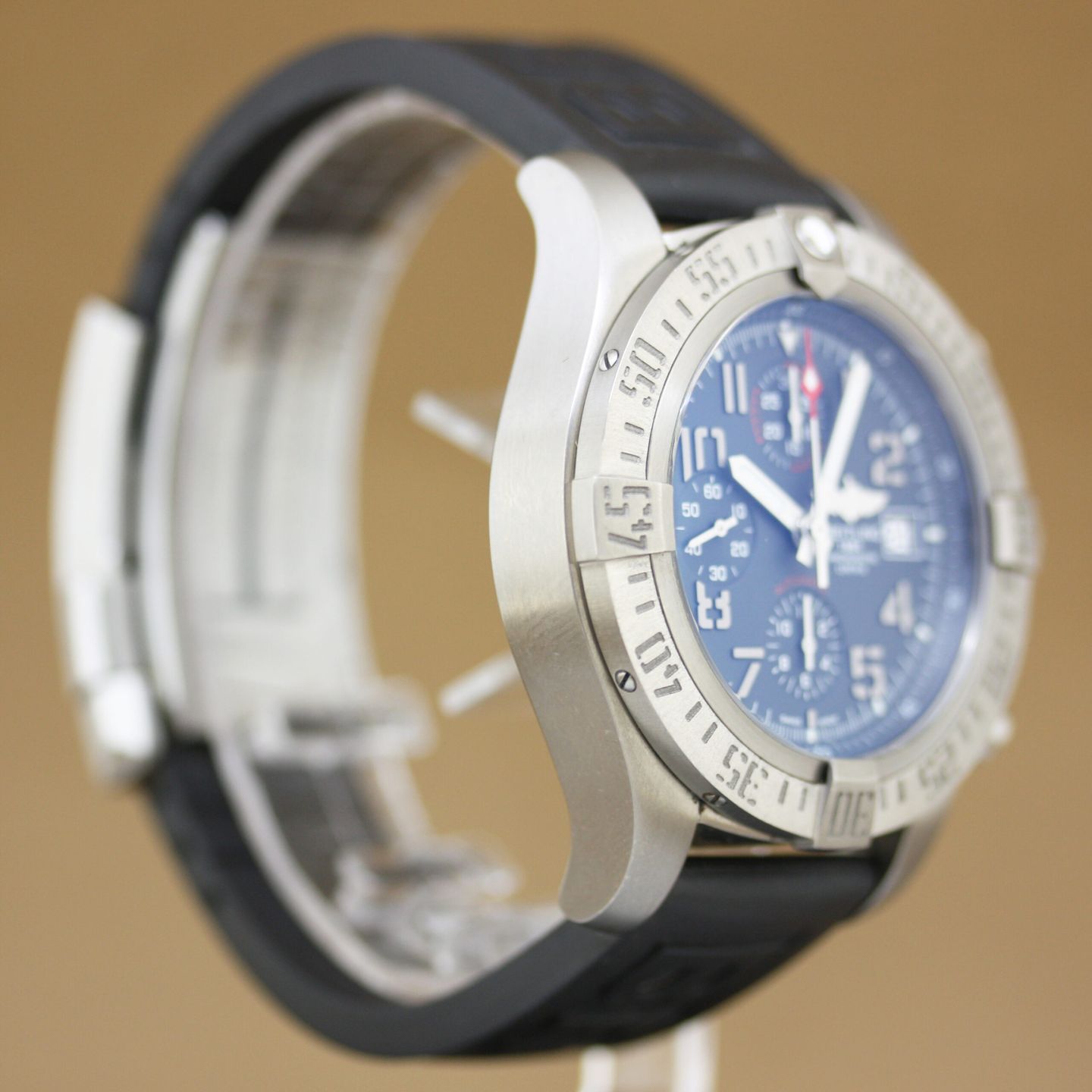 Breitling Avenger Bandit E13383 - (4/8)