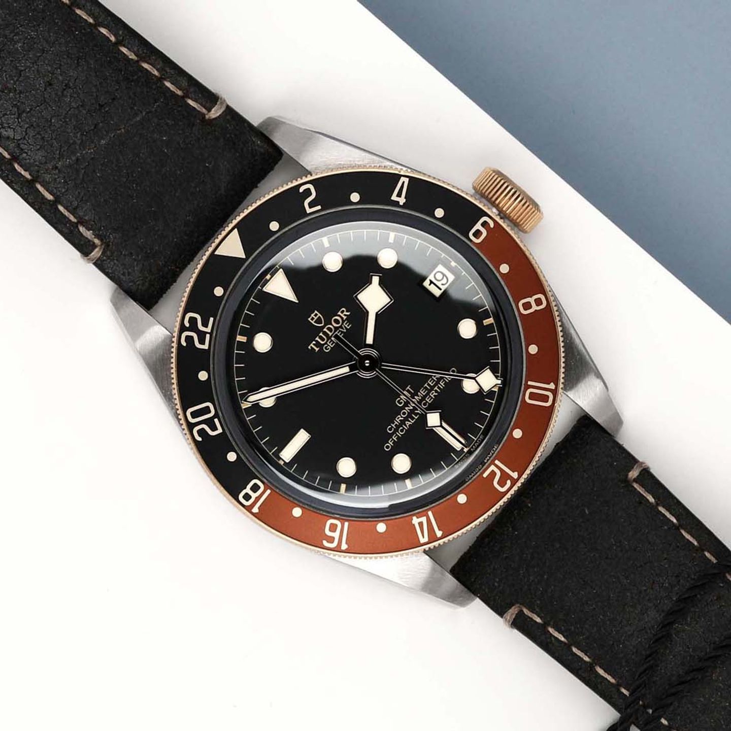 Tudor Black Bay GMT 79833MN (2023) - Zwart wijzerplaat 41mm Staal (1/8)