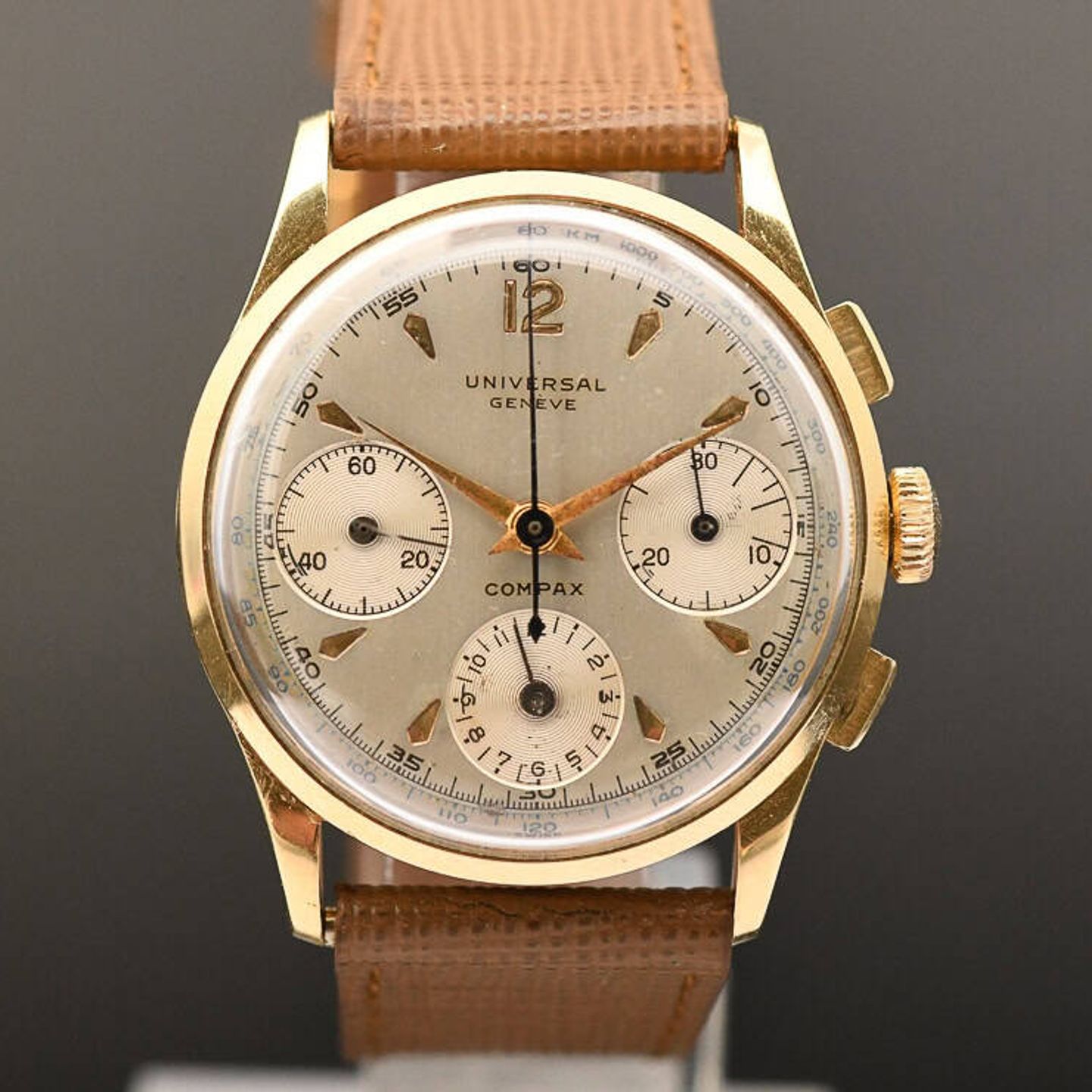 Universal Genève Compax 12494/1 - (1/8)
