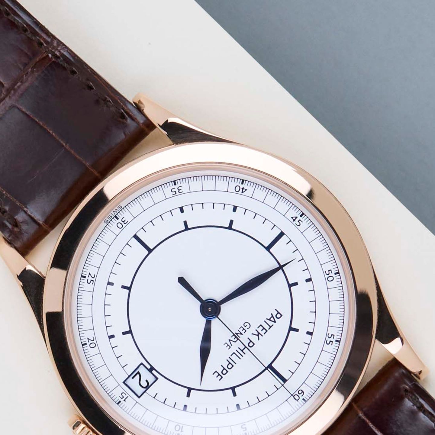 Patek Philippe Calatrava 5296R-001 (2009) - Zilver wijzerplaat 38mm Roségoud (4/8)