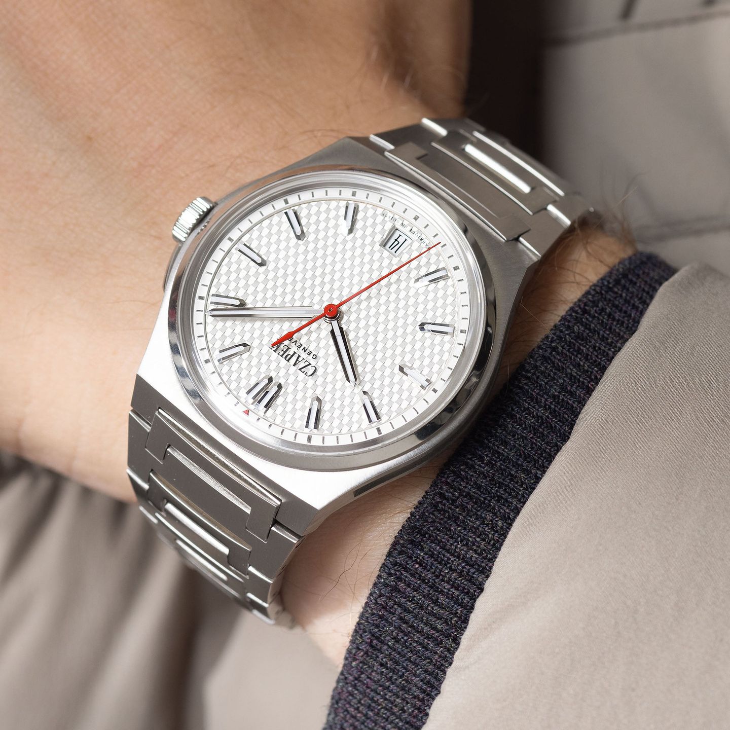 Czapek Antarctique Unknown (Unknown (random serial)) - Silver dial Unknown Steel case (2/8)