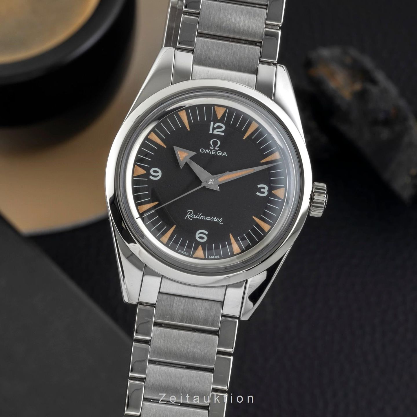 Omega Seamaster Railmaster 220.10.38.20.01.002 - (1/8)