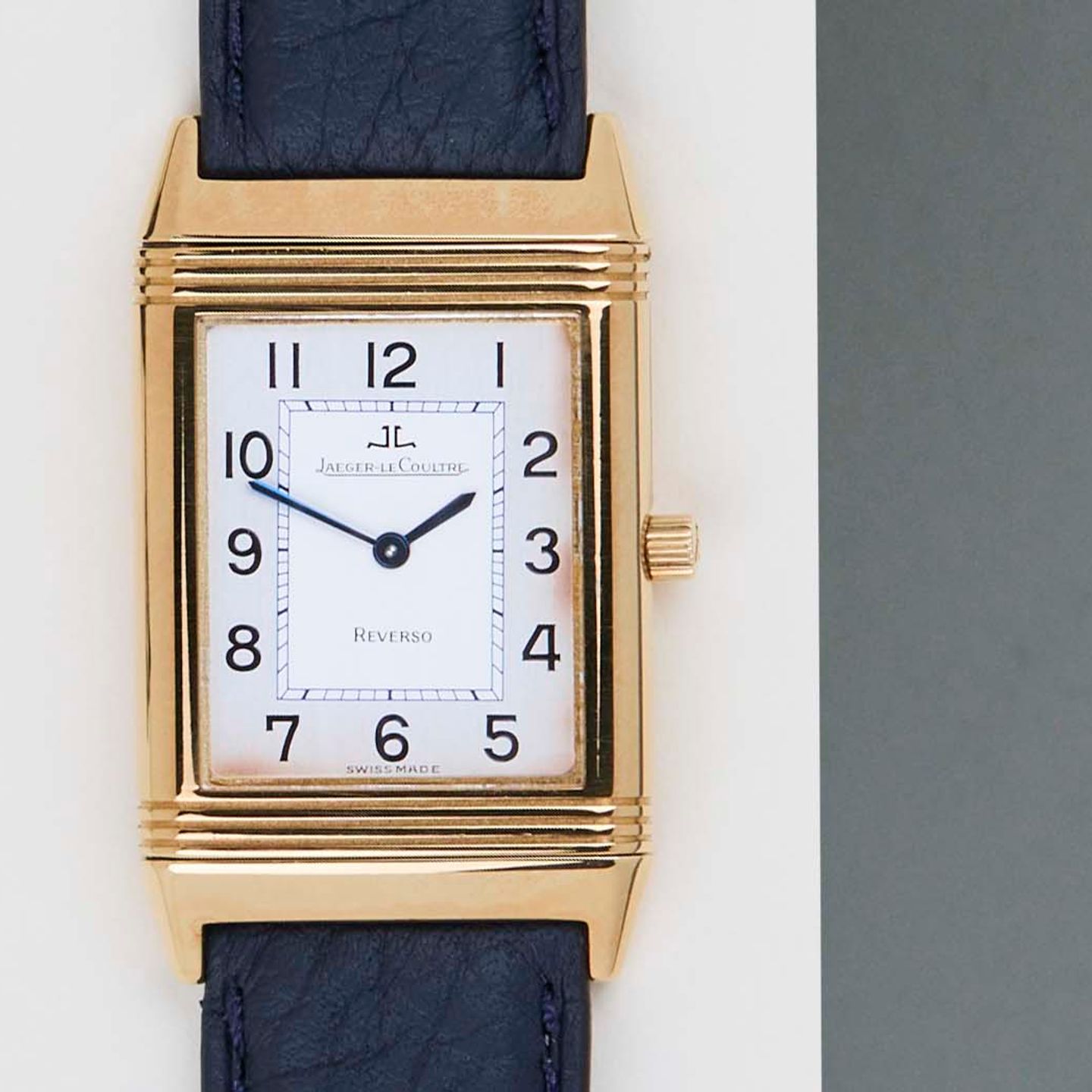 Jaeger-LeCoultre Reverso Classique 250.1.86 - (5/8)