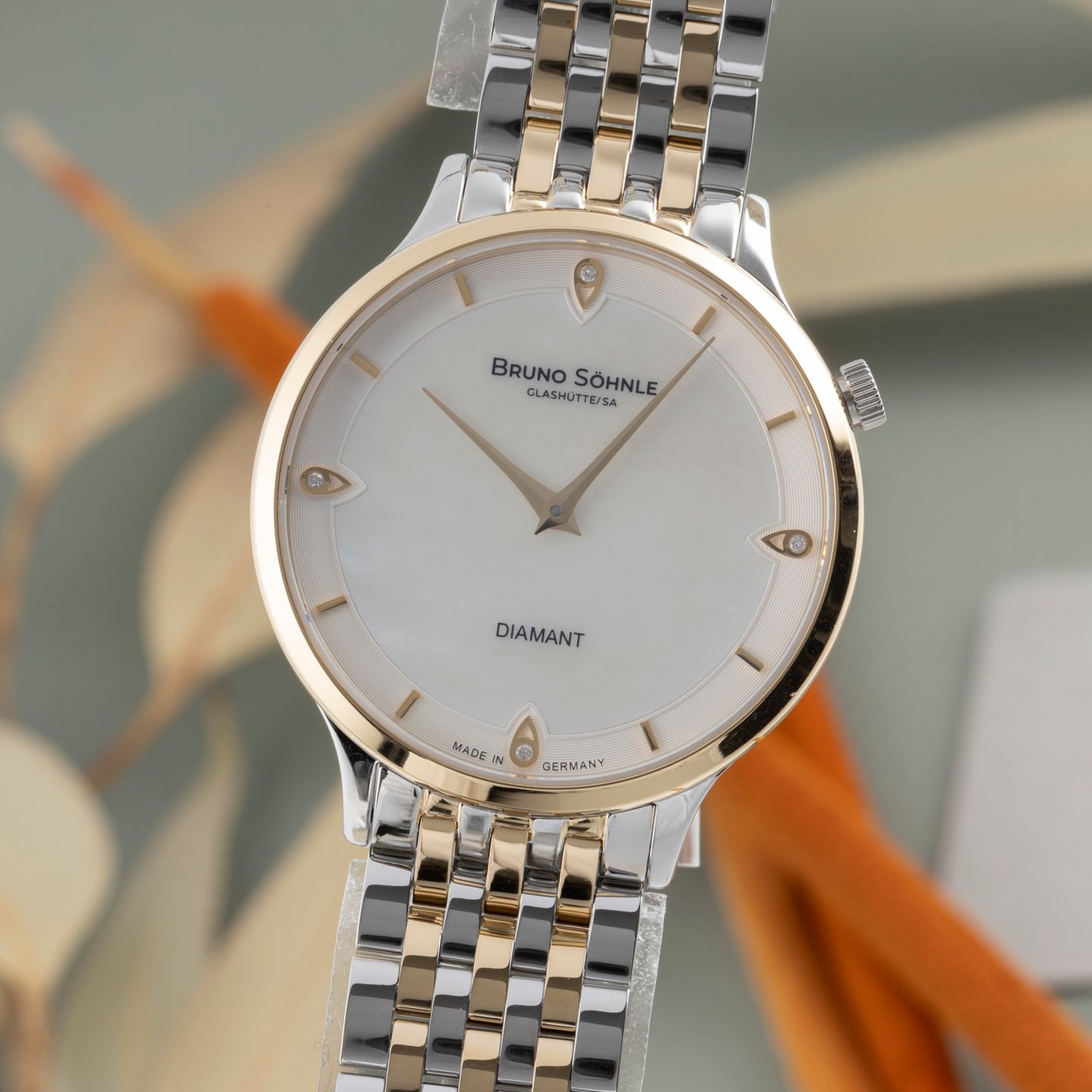 Bruno Söhnle Bologna 17-23213-292 (2025) - Wit wijzerplaat 35mm Goud/Staal (3/8)