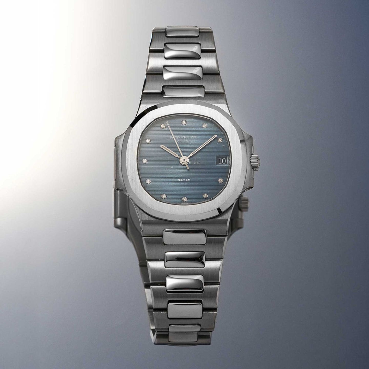 Patek Philippe Nautilus 3800 - (1/6)