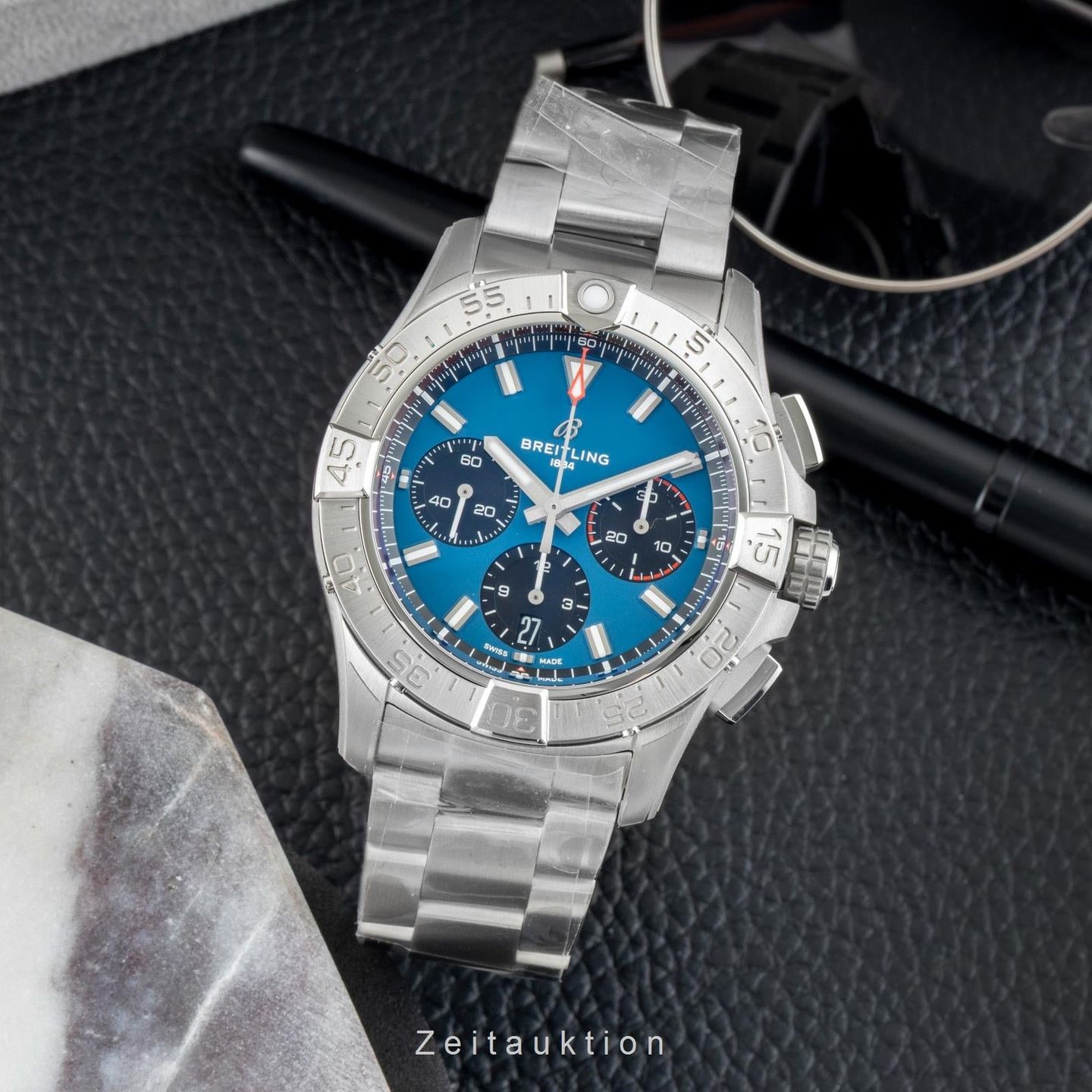 Breitling Avenger AB0146101C1A1 - (3/8)