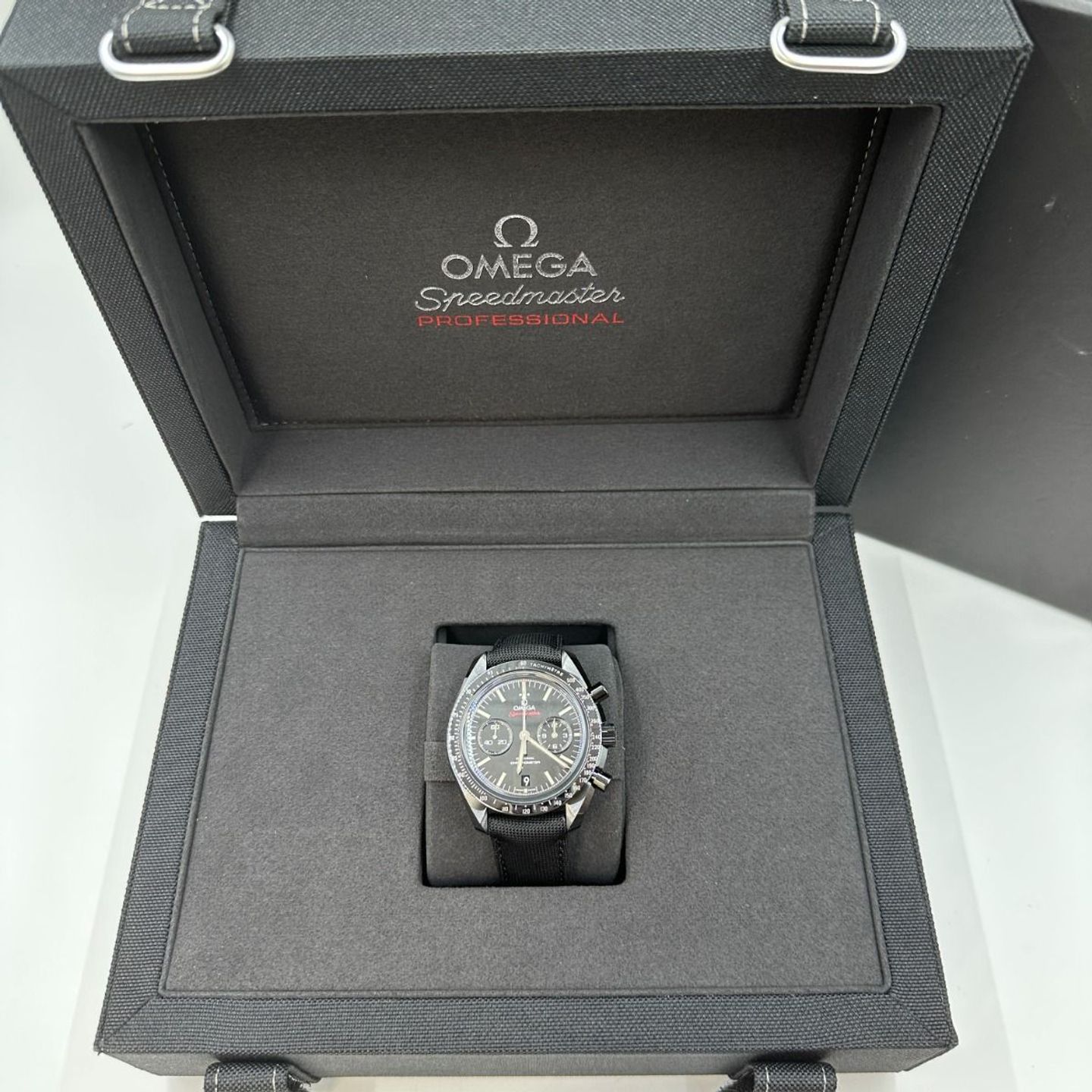 Omega Speedmaster 311.92.44.51.01.007 (2024) - Black dial 44 mm Ceramic case (4/8)