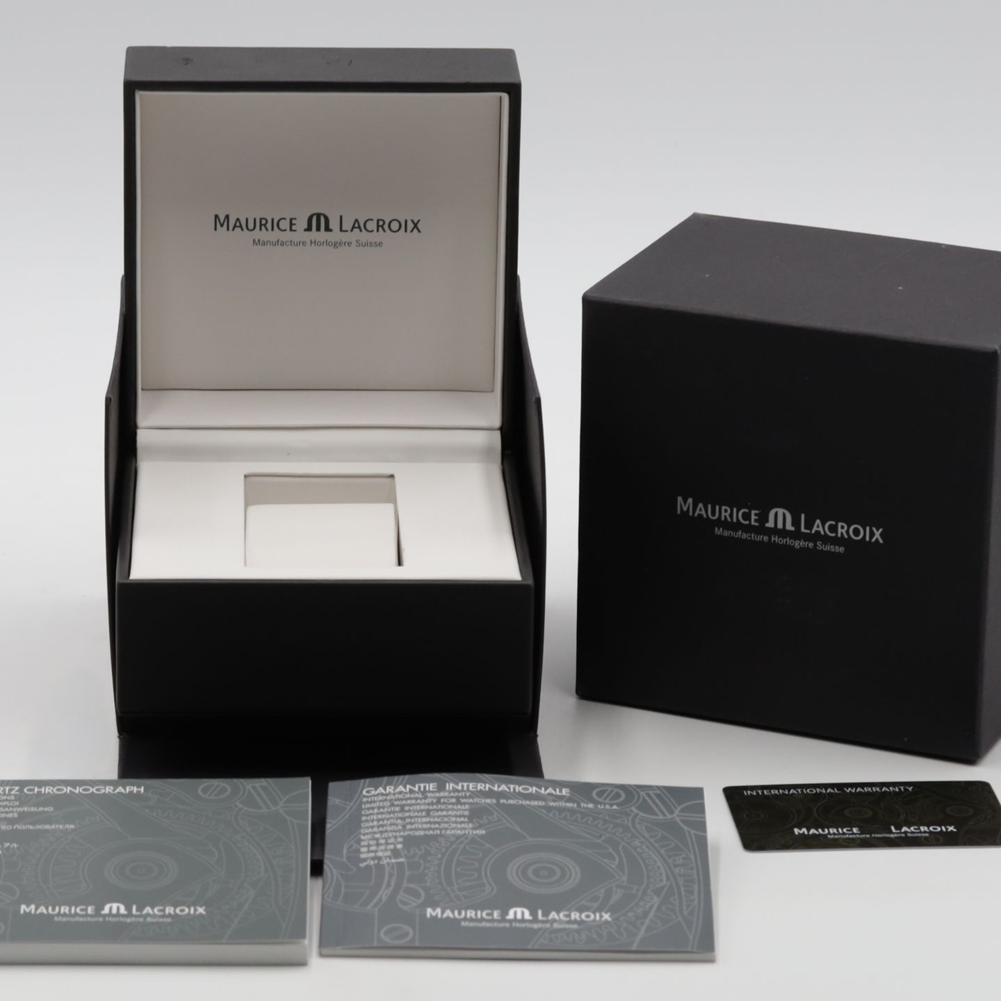 Maurice Lacroix Aikon AI6006-PVY11-170-1 (Unknown (random serial)) - Pearl dial 35 mm Steel case (8/8)