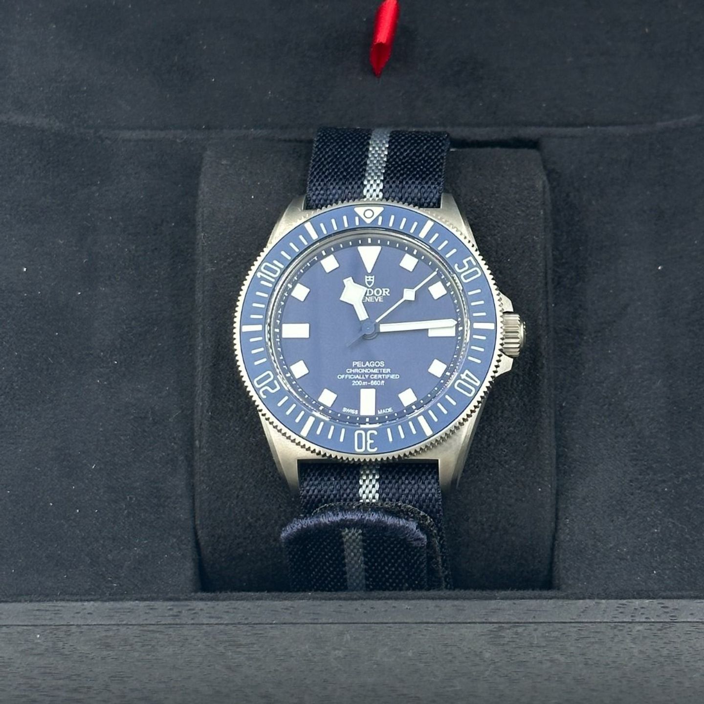 Tudor Pelagos 25707B/24-0001 (2024) - Blue dial 42 mm Titanium case (5/8)