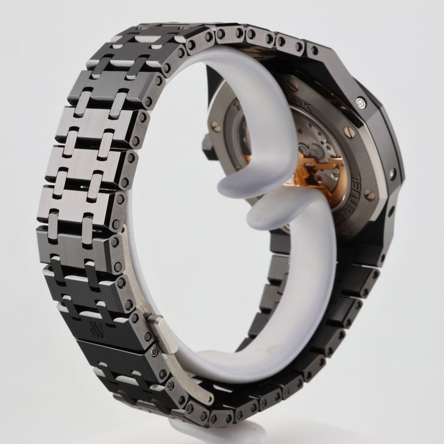 Audemars Piguet Royal Oak Perpetual Calendar 26579CE.OO.1225CE.01 - (7/8)