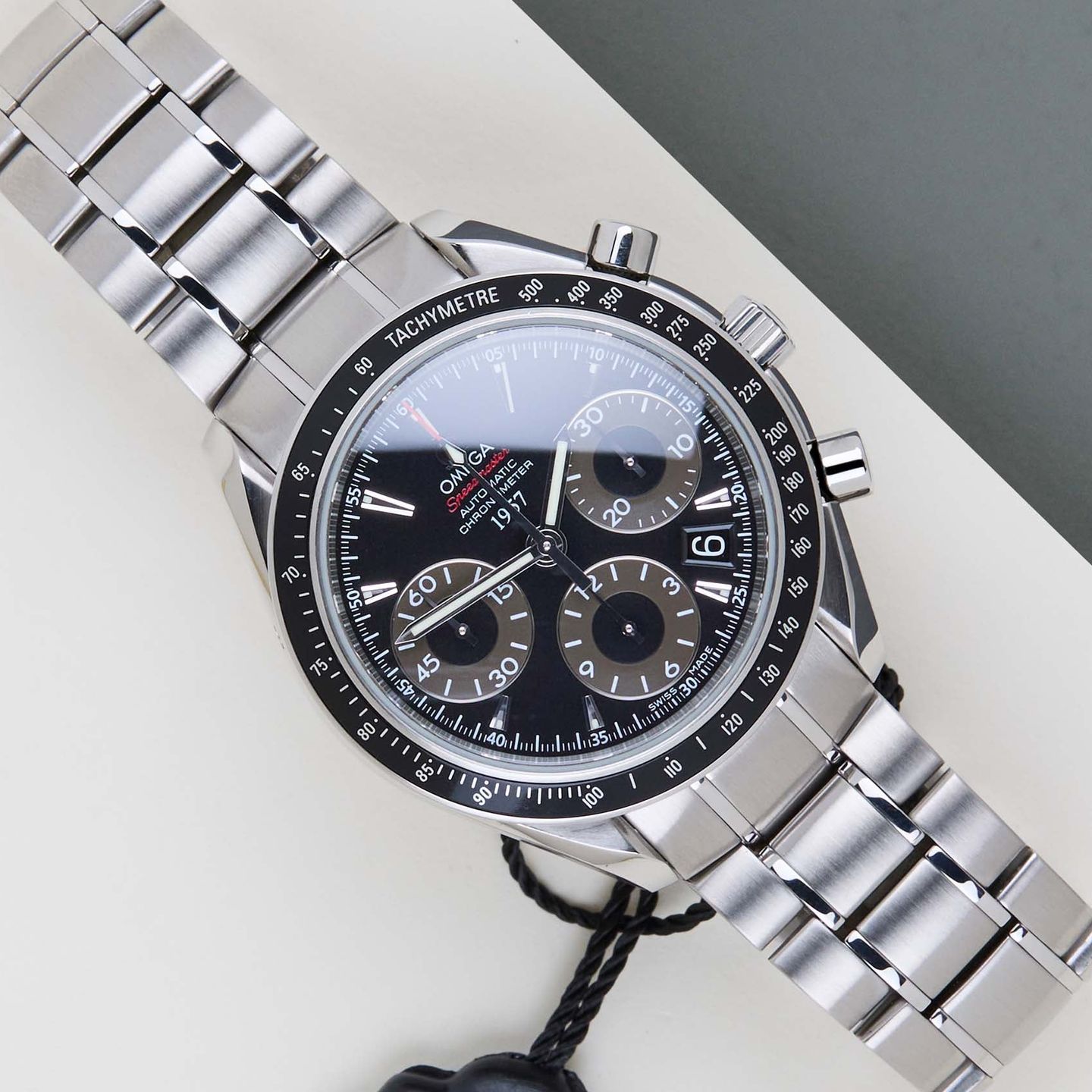 Unknown Unknown 323.30.40.40.01.001 - (1/8)