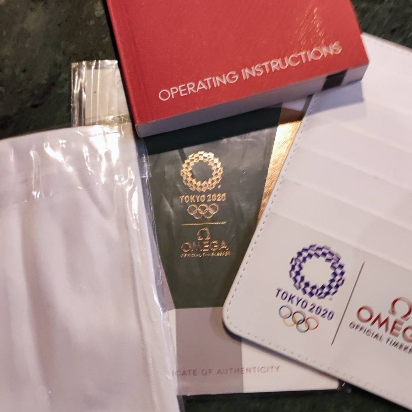 Omega Speedmaster Professional Moonwatch 522.20.42.30.06.001 (2021) - Silver dial 42 mm Steel case (6/7)