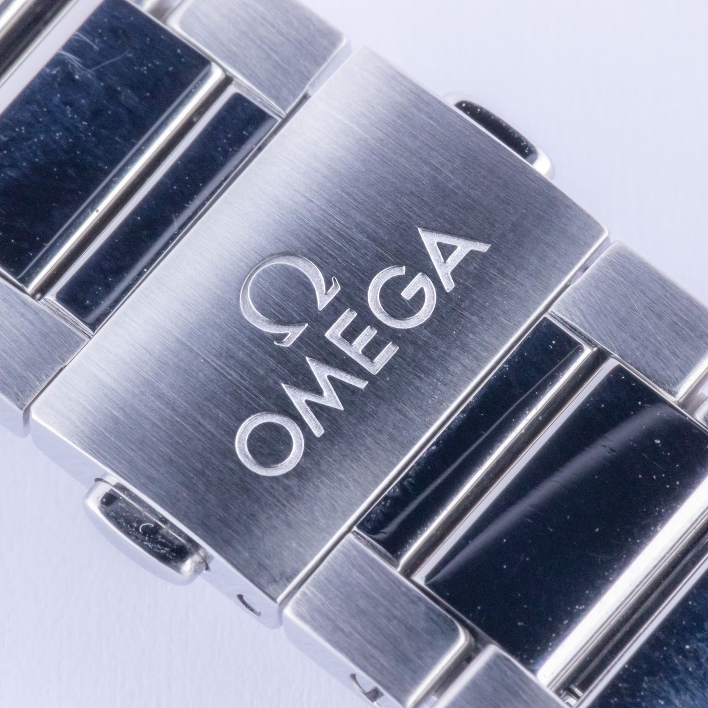 Omega Seamaster Aqua Terra 220.10.38.20.01.001 (2017) - Zwart wijzerplaat 38mm Staal (7/8)