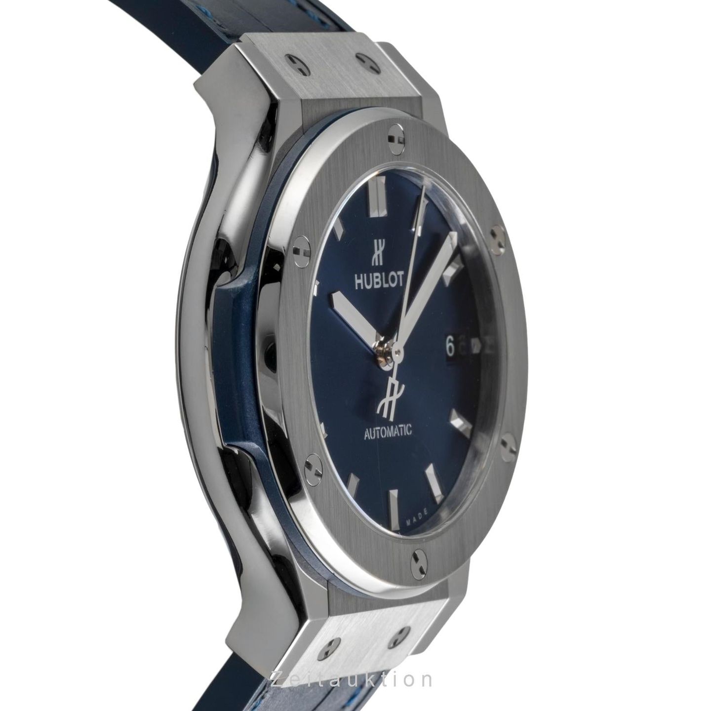 Hublot Classic Fusion Blue 565.NX.7170.LR (2022) - 38mm Titanium (6/8)
