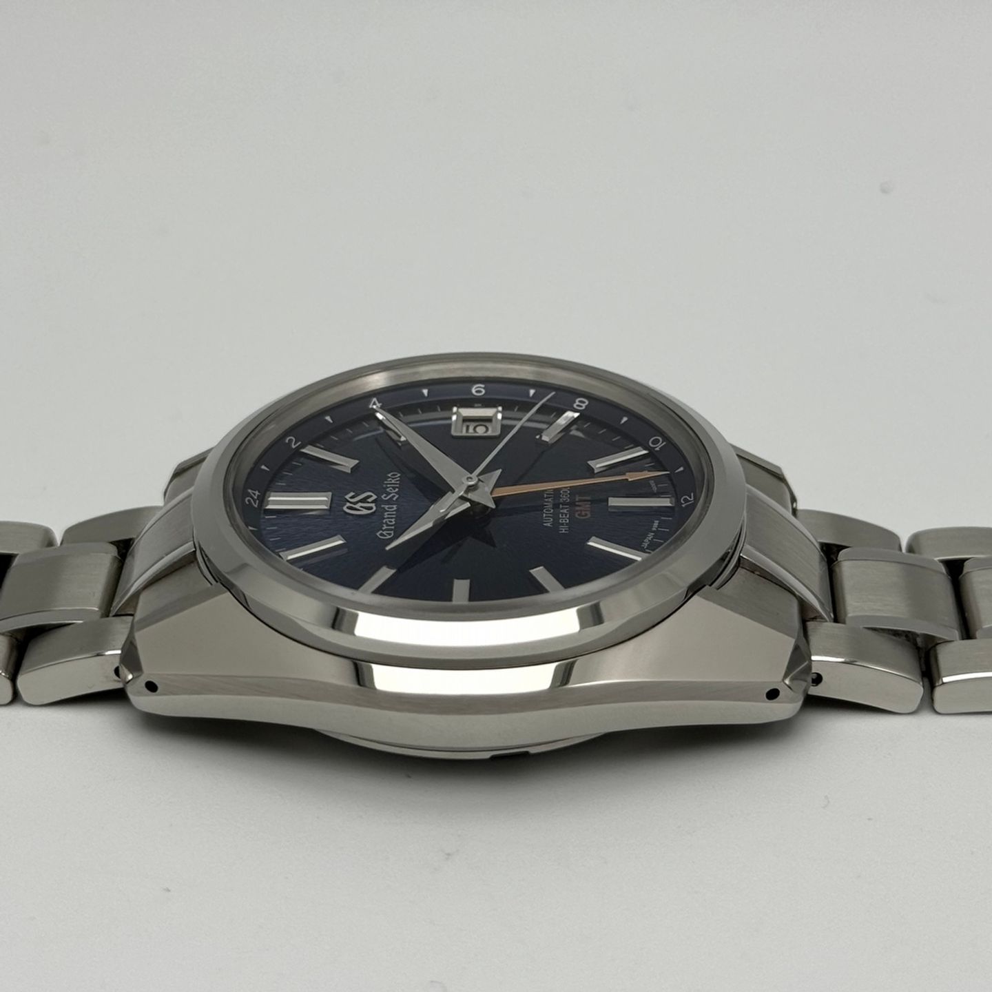 Grand Seiko Heritage Collection SBGJ235G (2021) - Blue dial 41 mm Steel case (5/10)