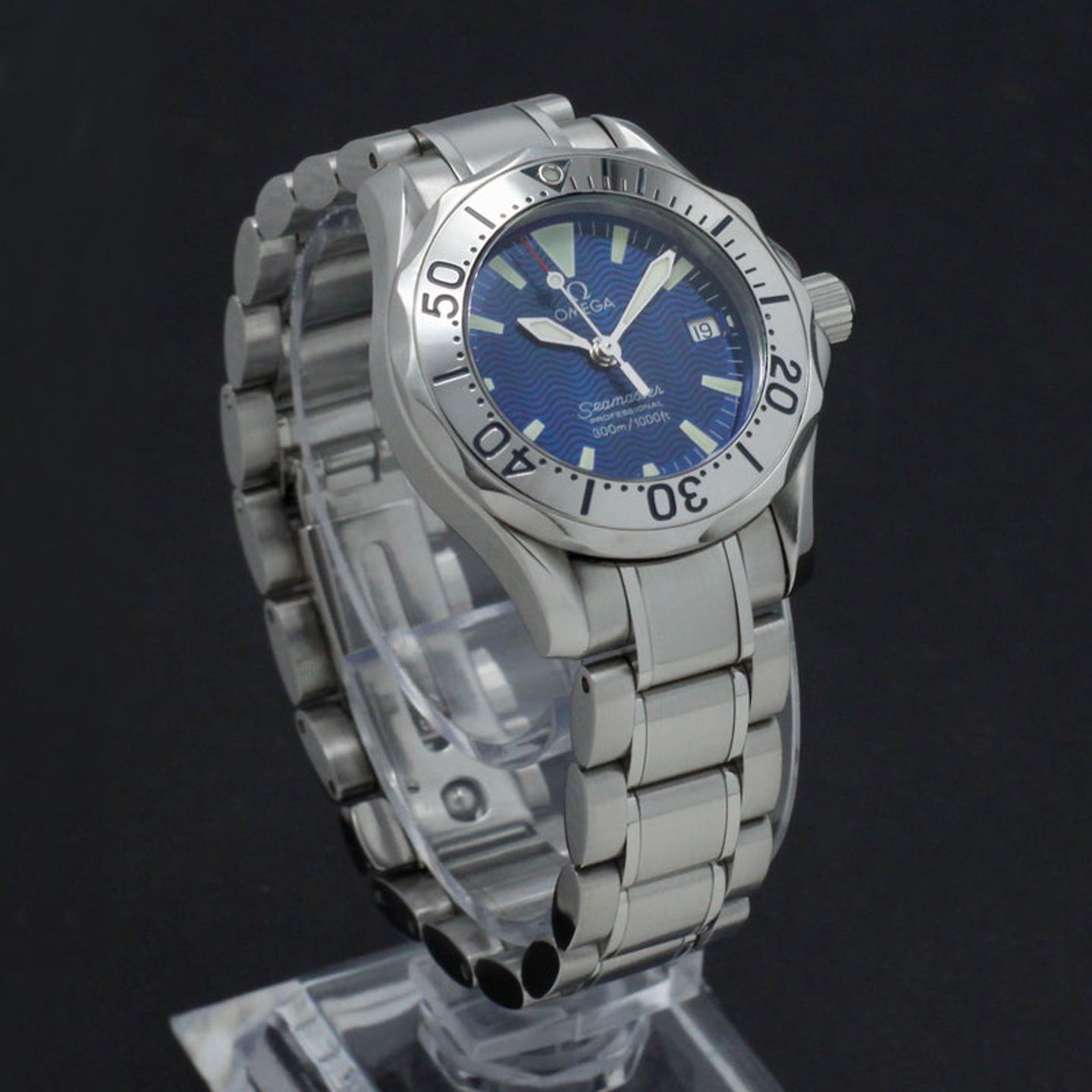 Omega Seamaster Diver 300 M 2285.80.00 (1998) - Blue dial 28 mm Steel case (4/7)