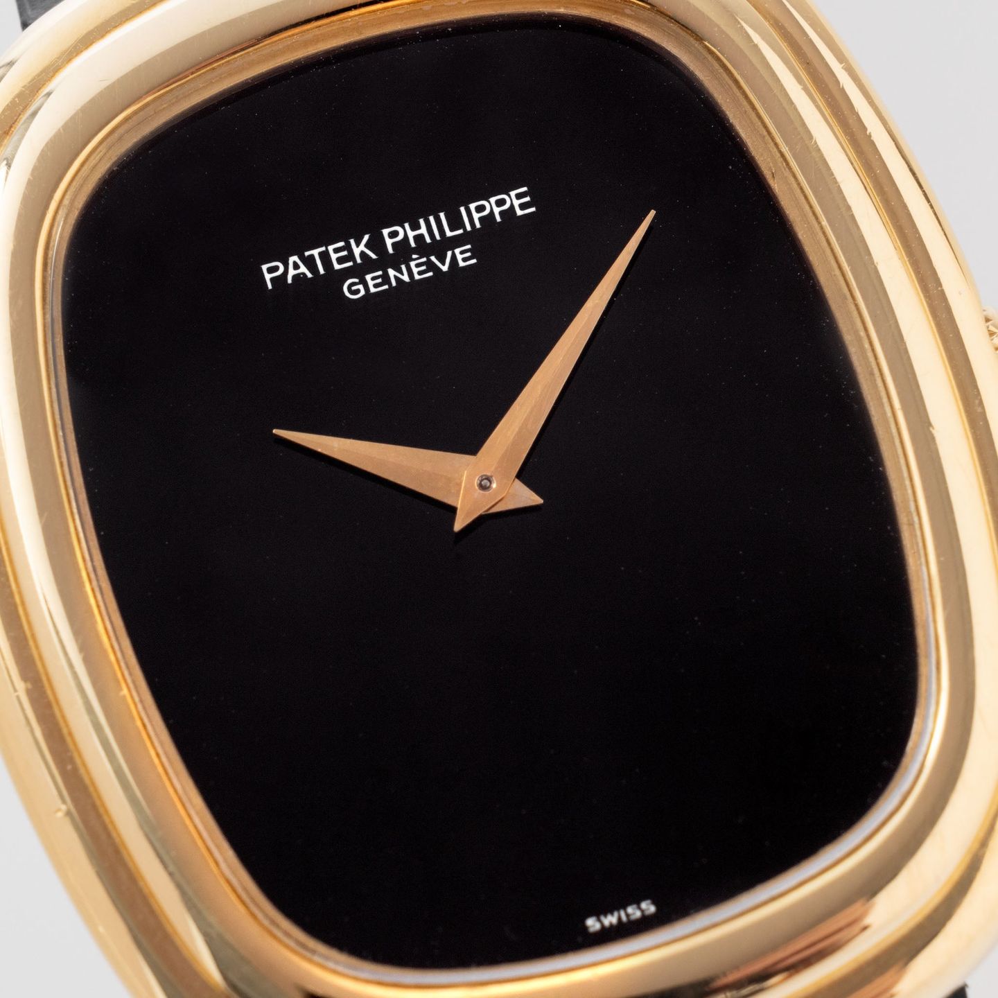 Patek Philippe Ellipse 3730 - (2/8)