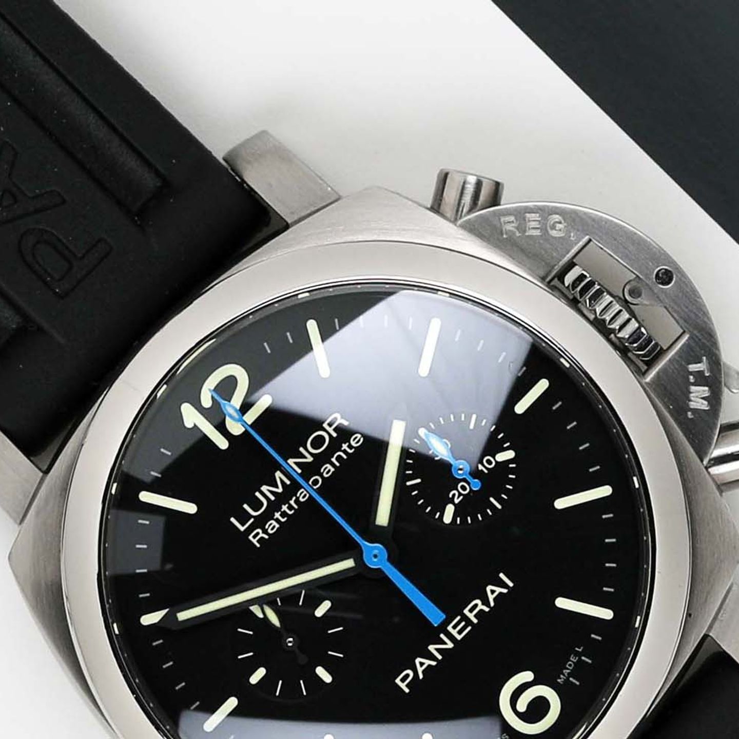 Panerai Special Editions PAM00362 (Onbekend (willekeurig serienummer)) - Zwart wijzerplaat 44mm Staal (3/8)