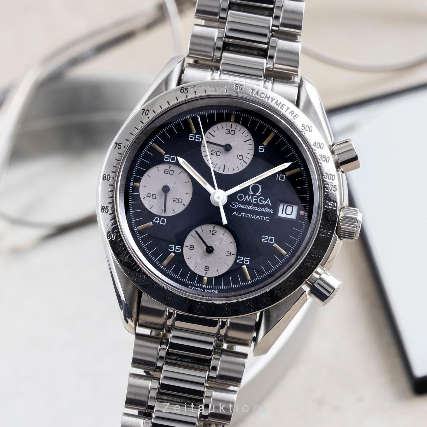 Omega Speedmaster Date 3511.50.00 (1999) - Black dial 39 mm Steel case (1/8)