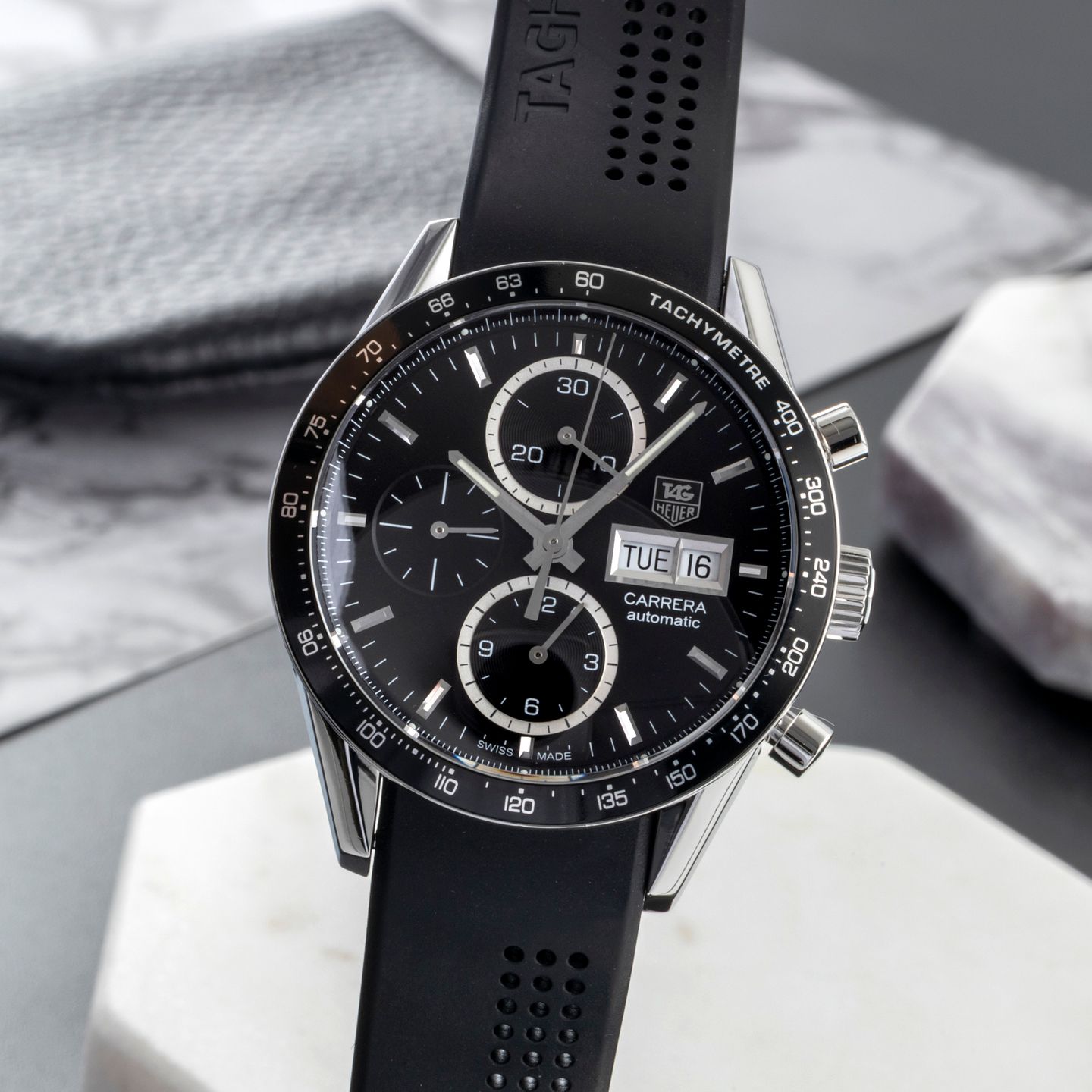 TAG Heuer Carrera Calibre 16 CV201AG (2015) - Black dial 41 mm Steel case (3/8)