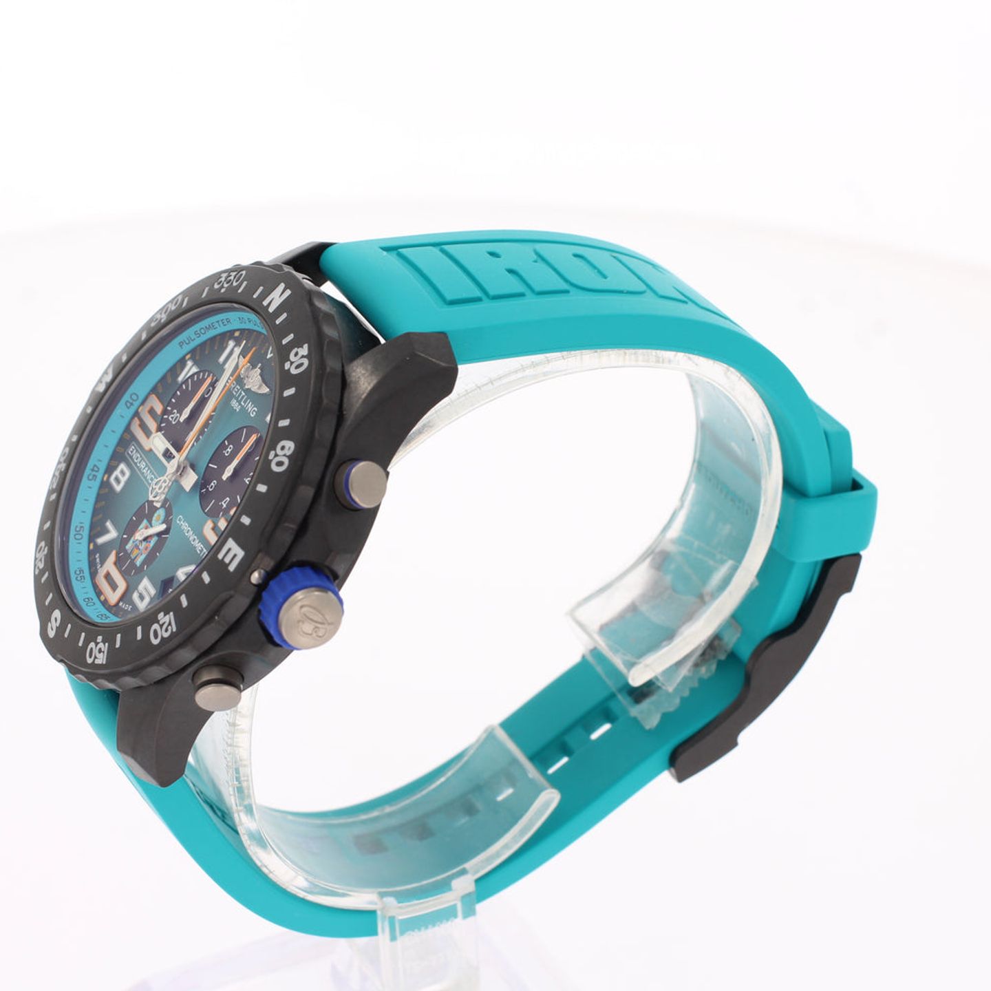 Breitling Endurance Pro X823101K1C1S1 (2025) - Green dial 44 mm Plastic case (3/5)