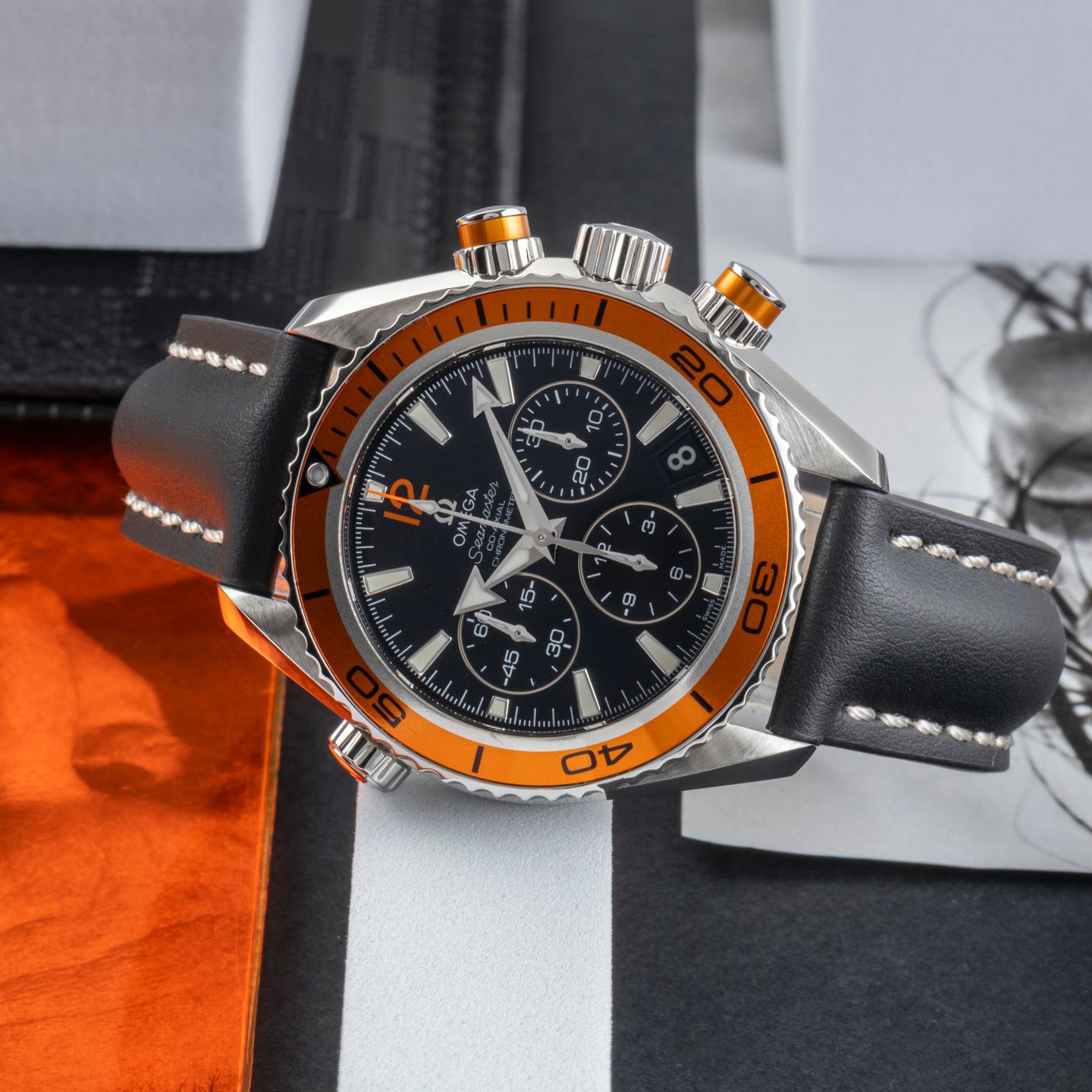 Omega Seamaster Planet Ocean Chronograph 222.32.38.50.01.003 (Onbekend (willekeurig serienummer)) - Zwart wijzerplaat 38mm Staal (2/8)