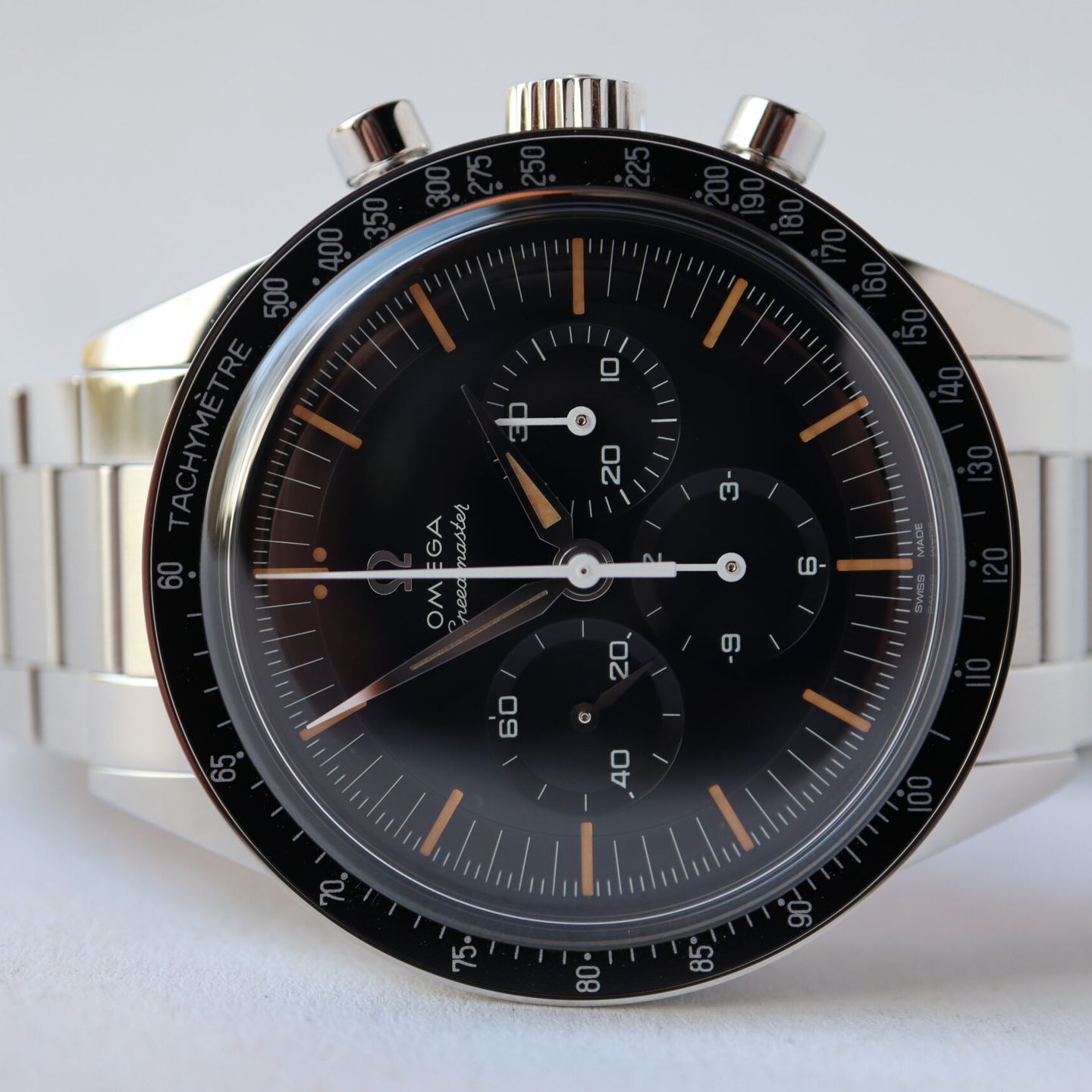 Omega Speedmaster 310.30.40.50.06.001 - (2/8)