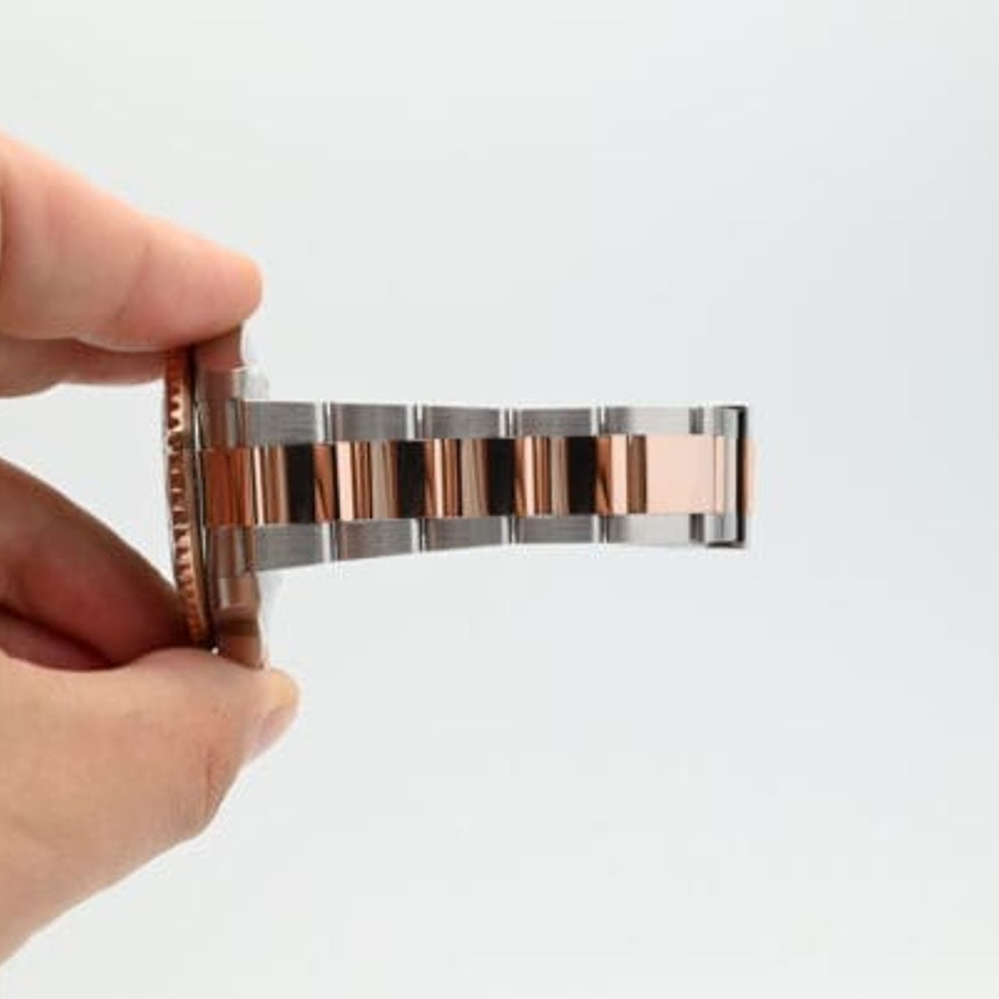 Rolex GMT-Master II 126711CHNR (2020) - Black dial 40 mm Gold/Steel case (15/16)