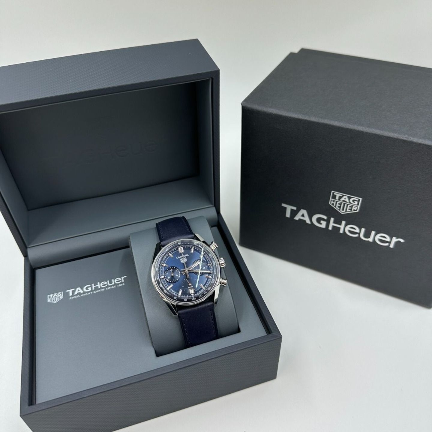 TAG Heuer Carrera CBS2212.FC6535 (2024) - Blauw wijzerplaat 39mm Staal (3/8)