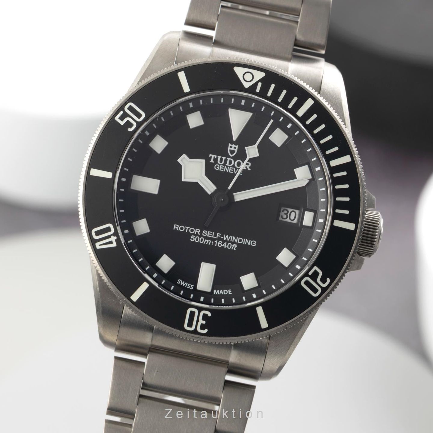 Tudor Pelagos 25500TN (Unknown (random serial)) - Black dial 42 mm Titanium case (1/8)