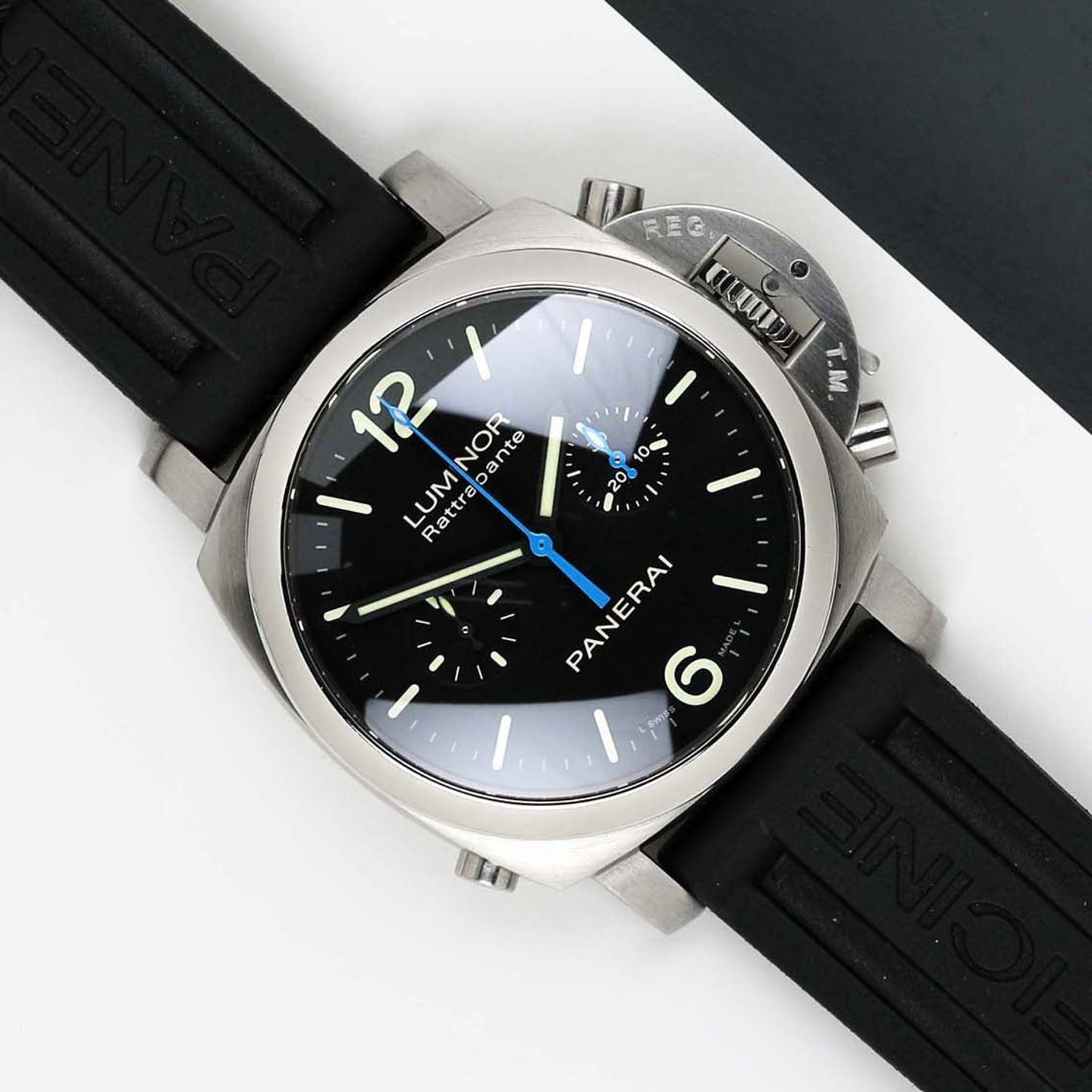 Panerai Special Editions PAM00362 - (1/8)