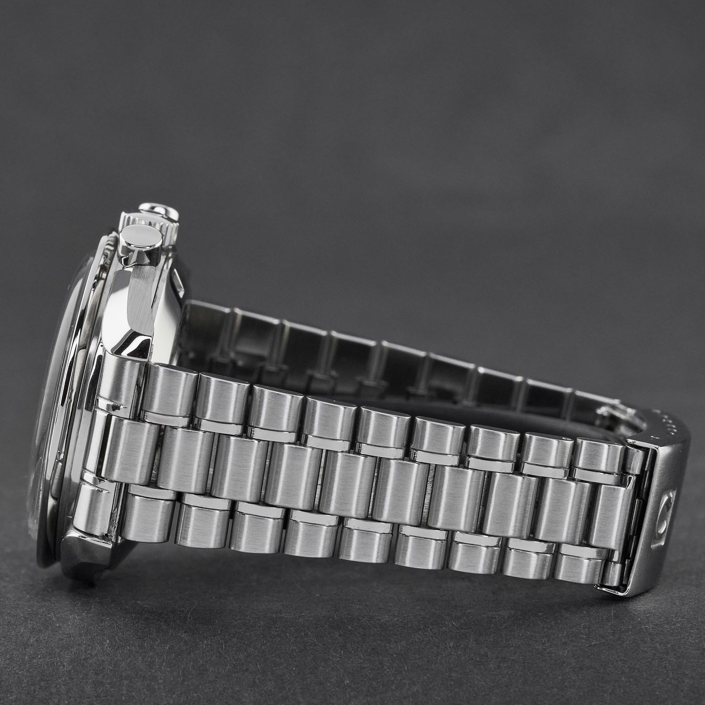 Unknown Unknown 3570.50 (2002) - (5/8)