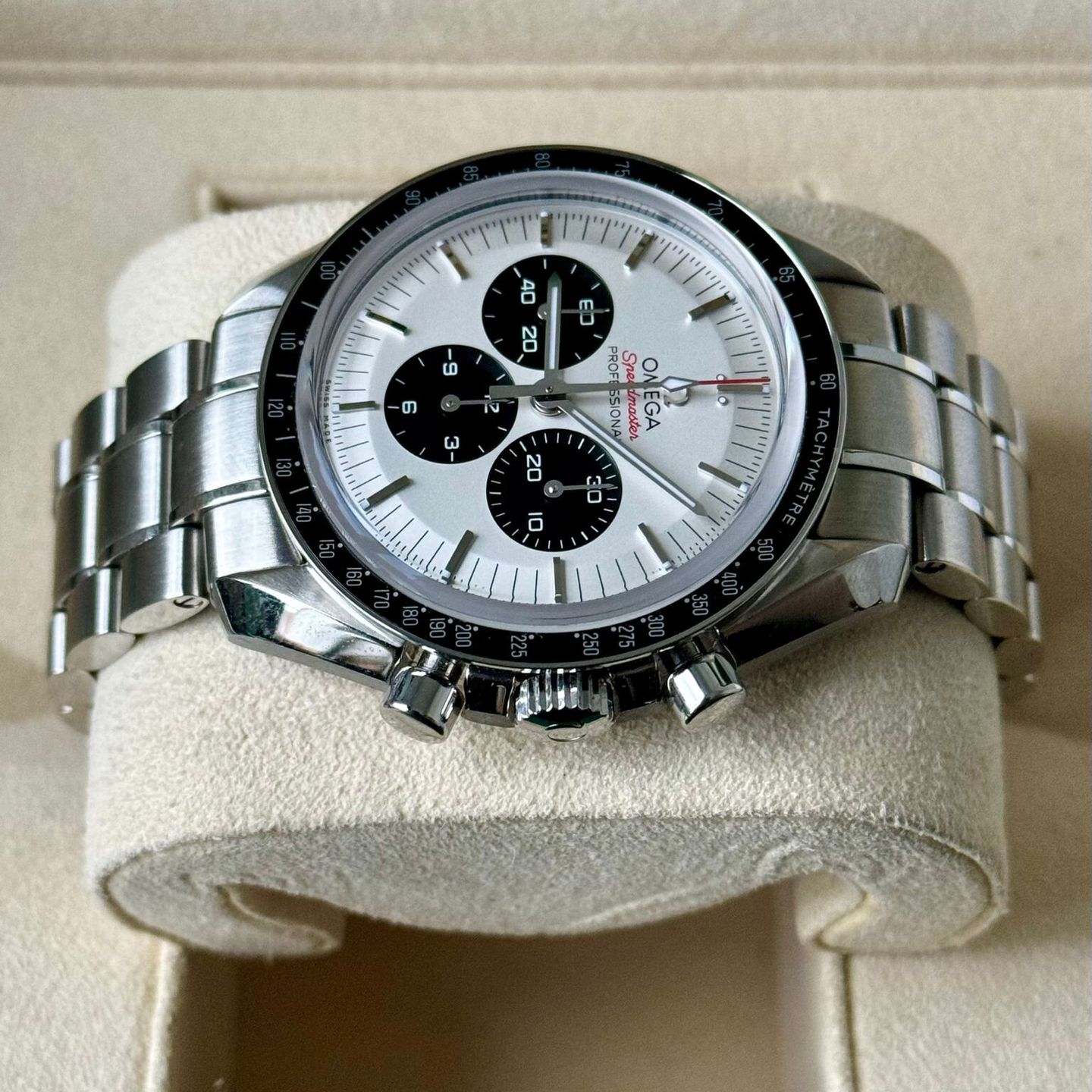 Omega Speedmaster Professional Moonwatch 522.30.42.30.04.001 (2019) - White dial 42 mm Steel case (4/8)