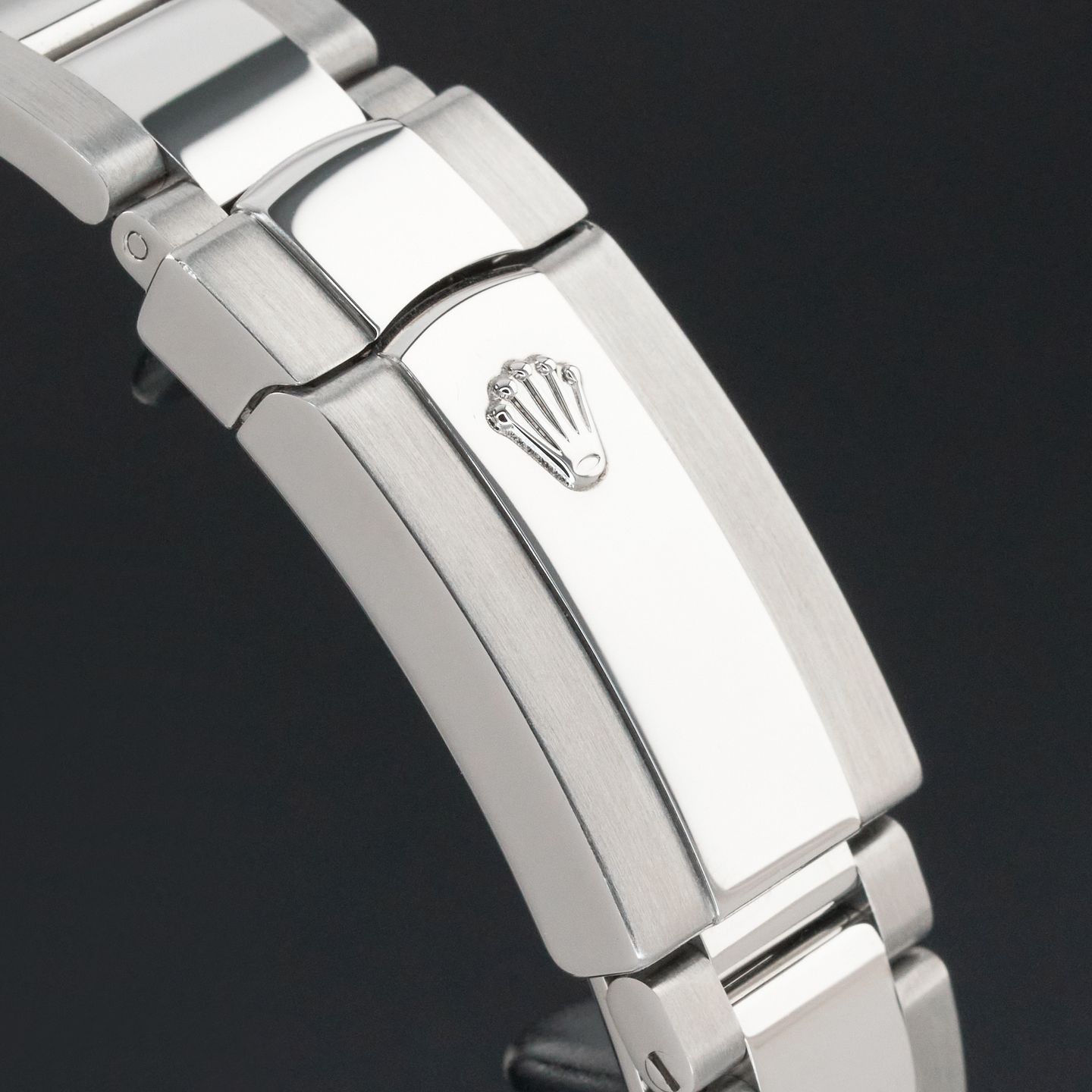 Rolex Oyster Perpetual Date 115200 - (8/8)