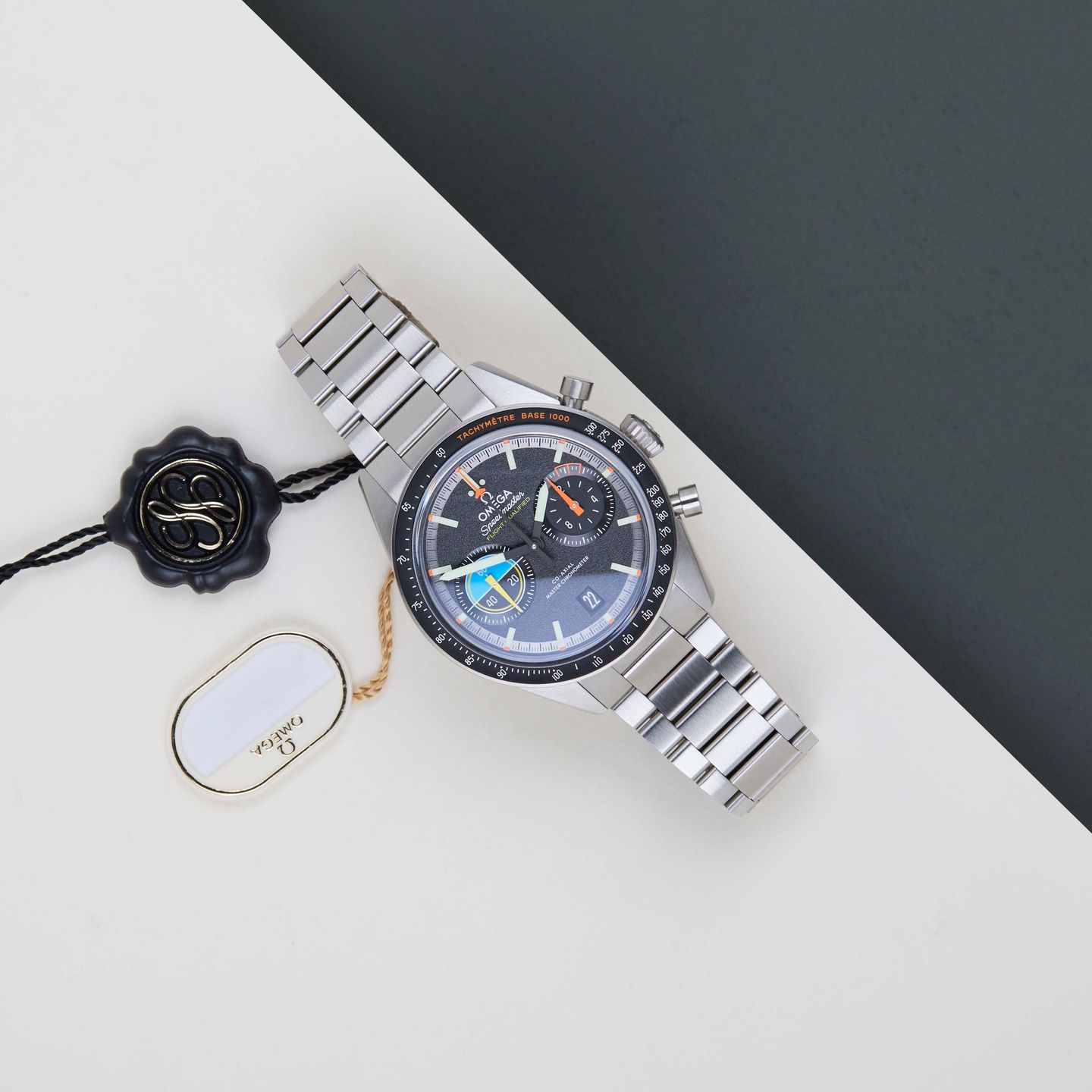 Omega Speedmaster 332.10.41.51.01.002 - (2/8)