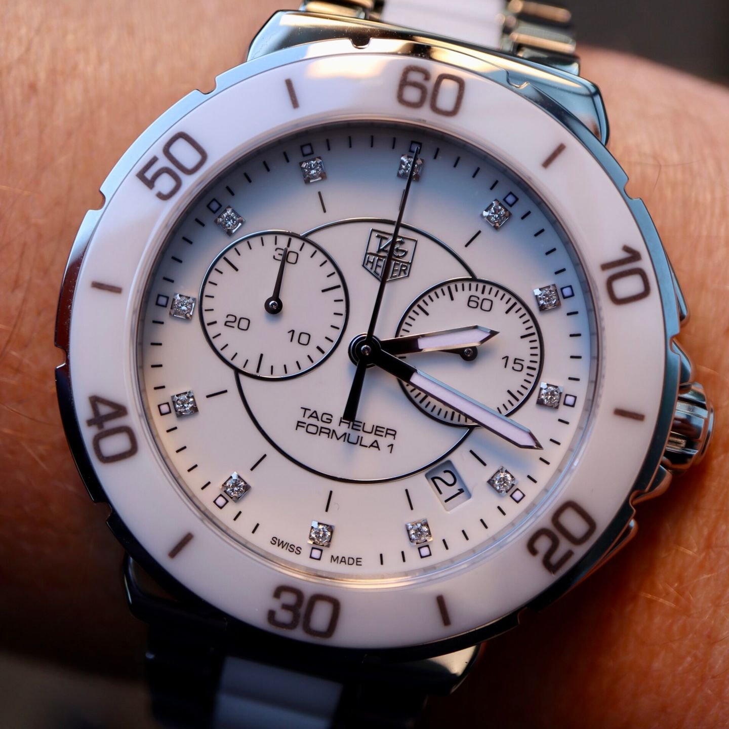 TAG Heuer Formula 1 Lady CAH1211.BA0863 (2024) - White dial 41 mm Steel case (1/8)