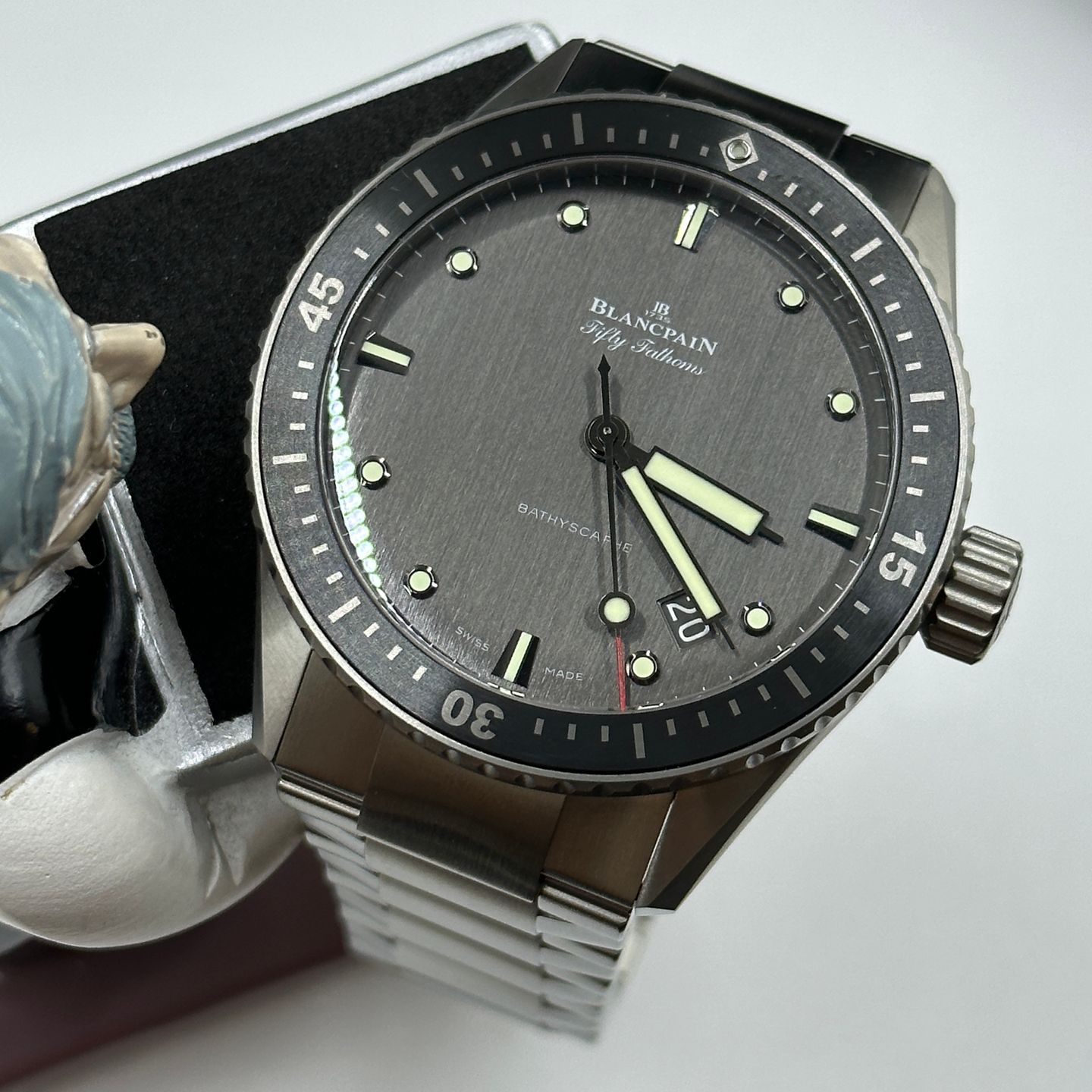 Blancpain Fifty Fathoms Bathyscaphe 5000-1210-98S (2024) - Onbekend wijzerplaat Onbekend Onbekend (7/8)