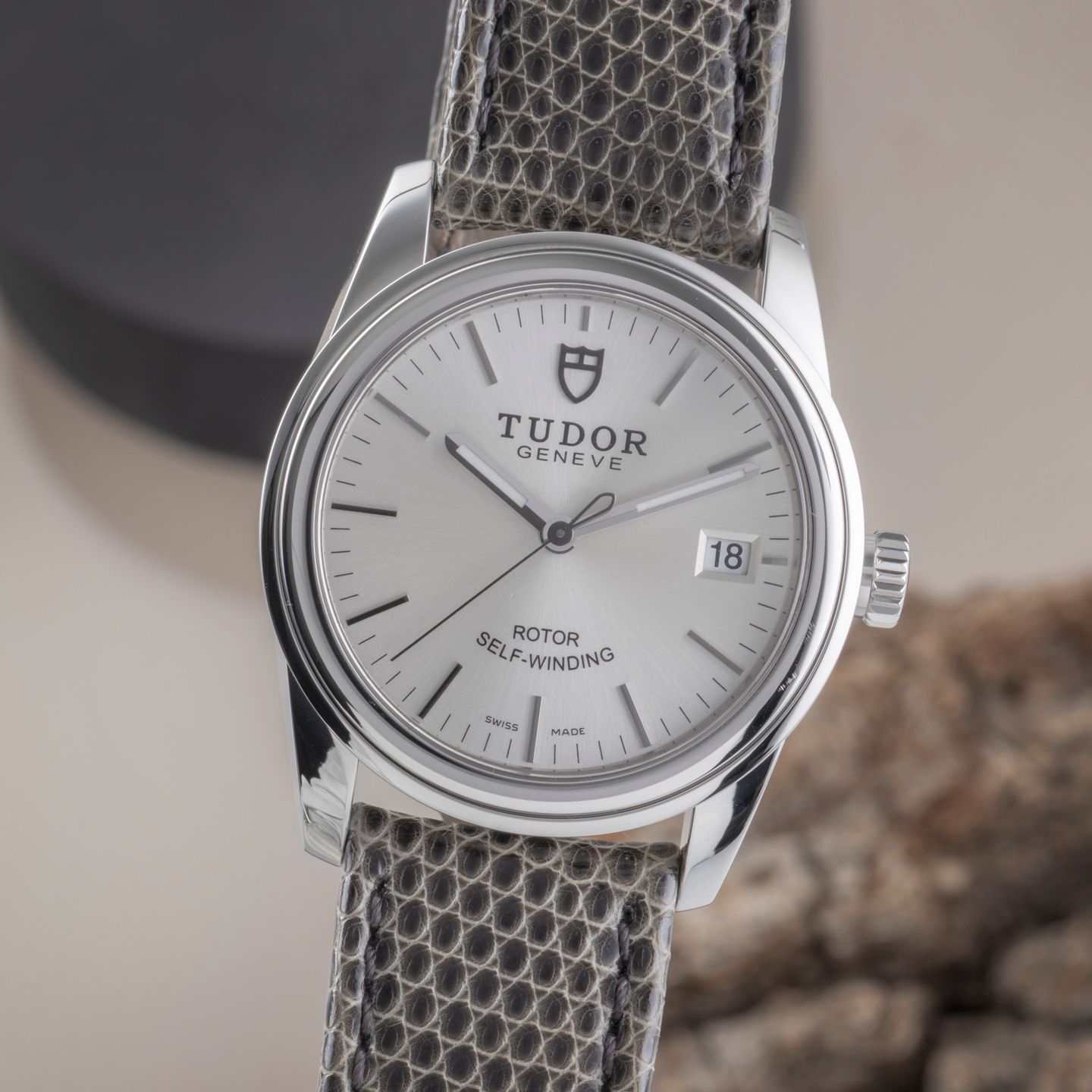 Tudor Glamour Date 55000 - (3/8)