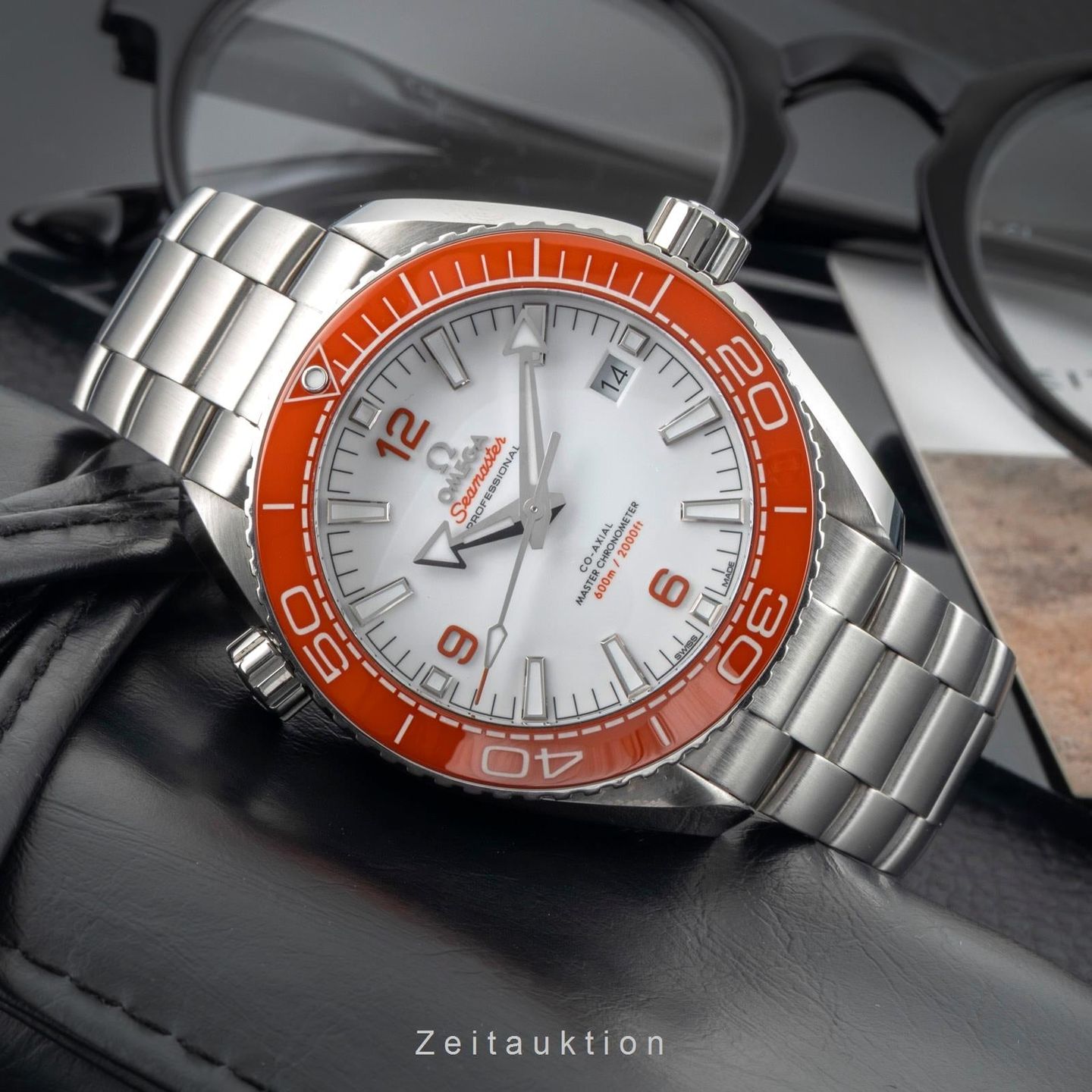 Omega Seamaster Planet Ocean 215.30.44.21.04.001 (Onbekend (willekeurig serienummer)) - Wit wijzerplaat 44mm Staal (2/8)