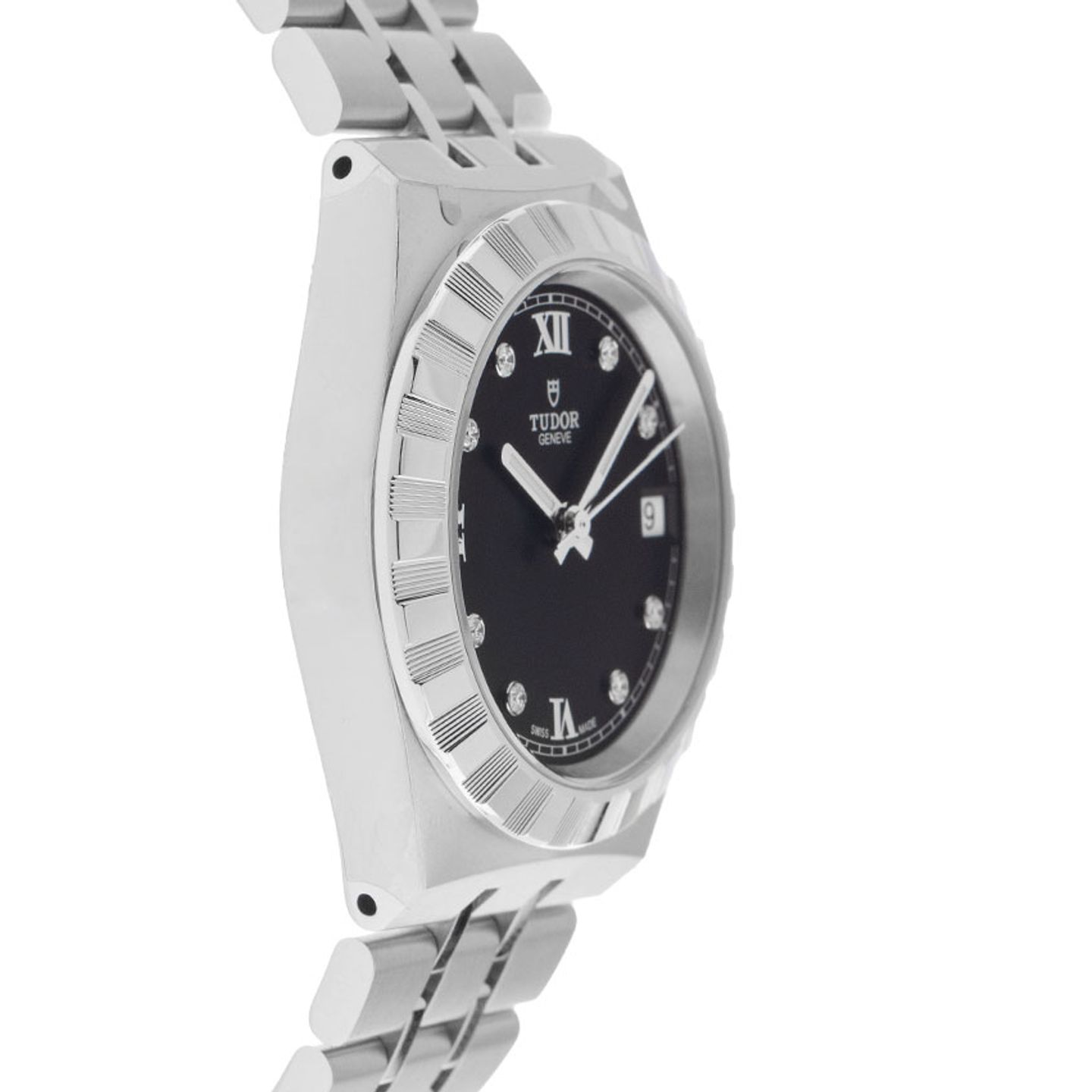 Tudor Royal 28400 (2025) - Black dial 34 mm Steel case (5/7)