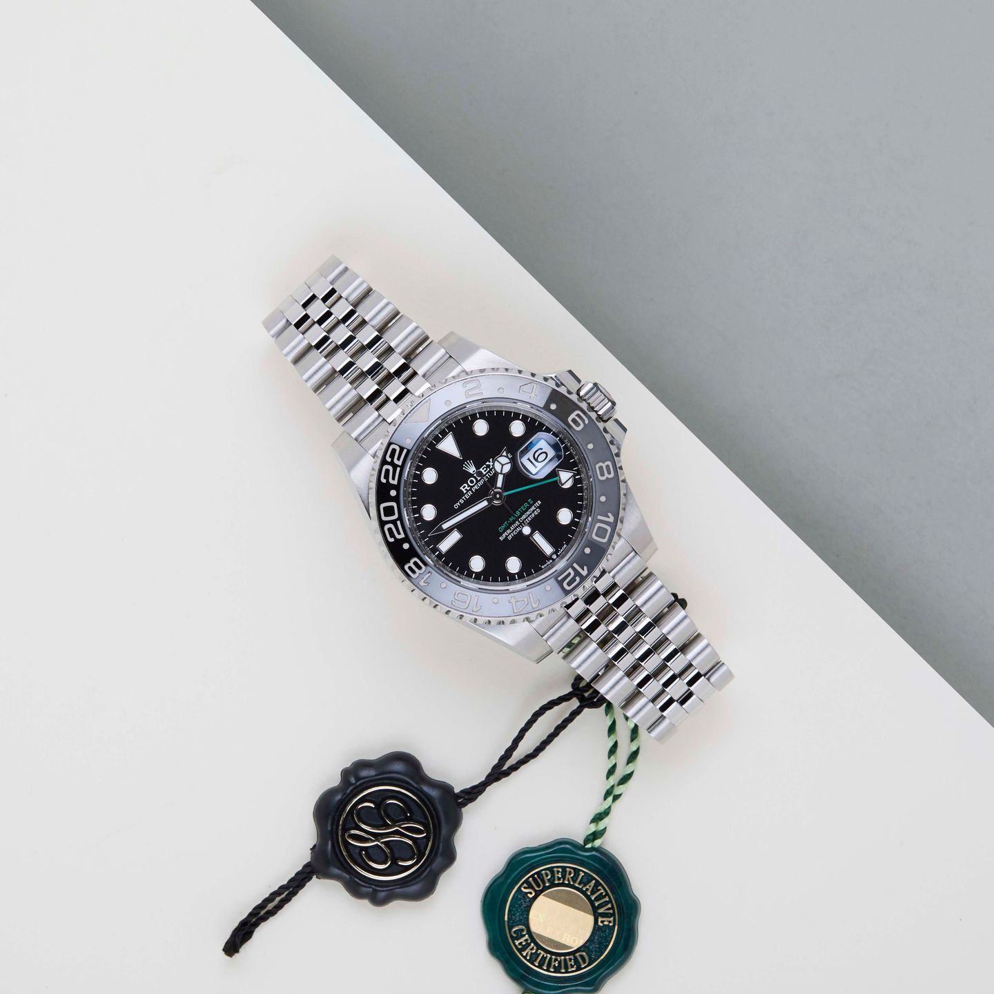 Rolex GMT-Master II 126710GRNR - (2/8)