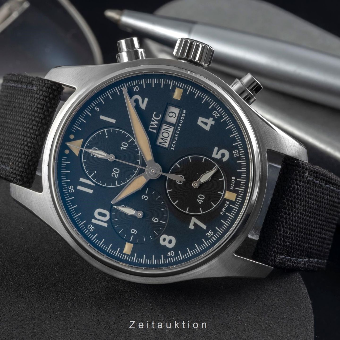 IWC Pilot Spitfire Chronograph IW387903 - (2/8)