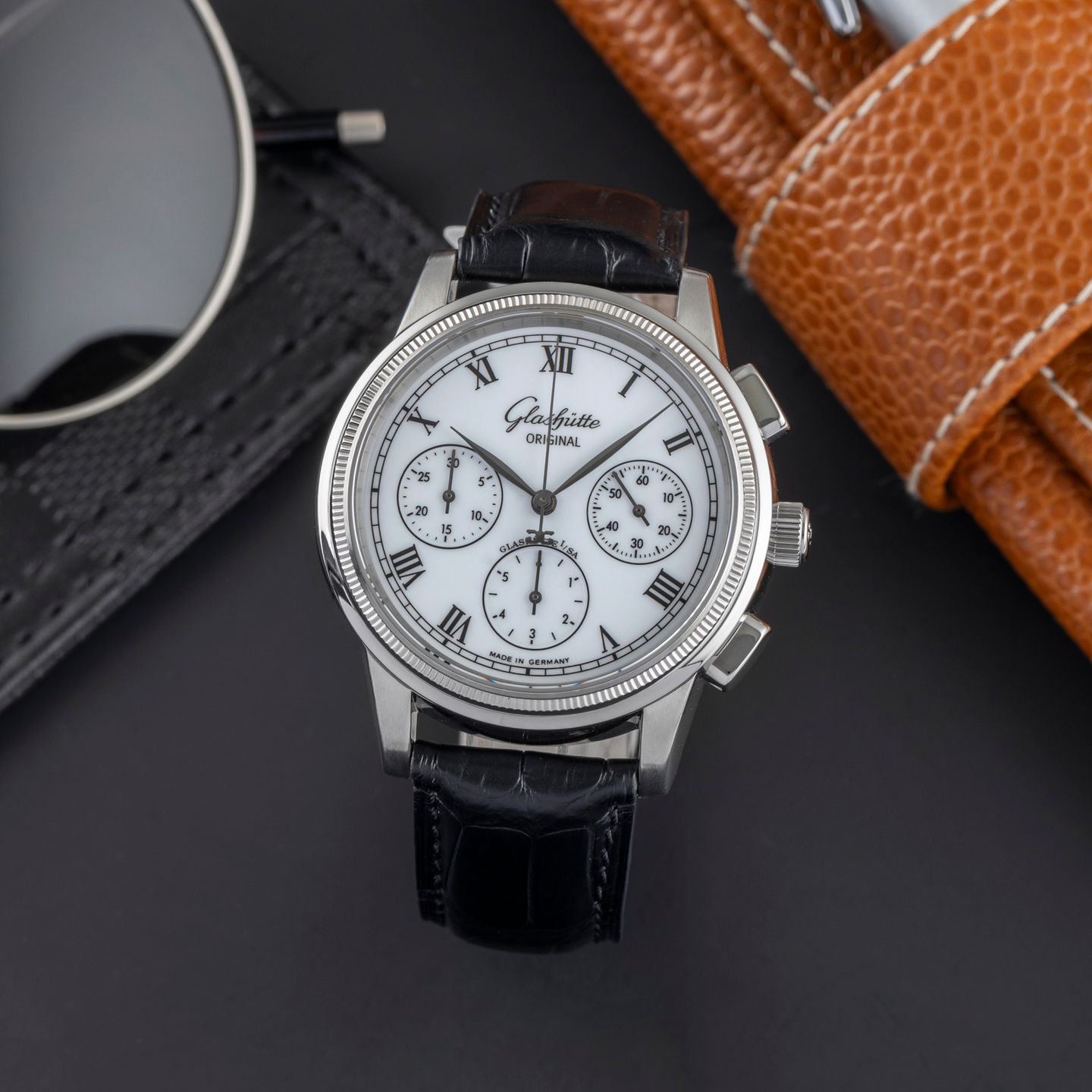 Glashütte Original Senator 1-39-31-05-03-04 (Unknown (random serial)) - White dial 39 mm Steel case (1/8)