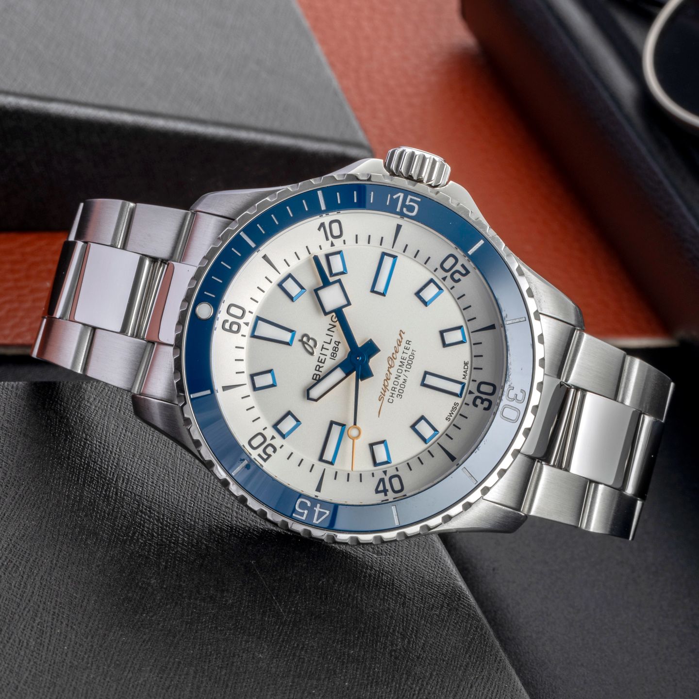 Breitling Superocean 42 A17375 (Unknown (random serial)) - 42 mm Steel case (2/8)