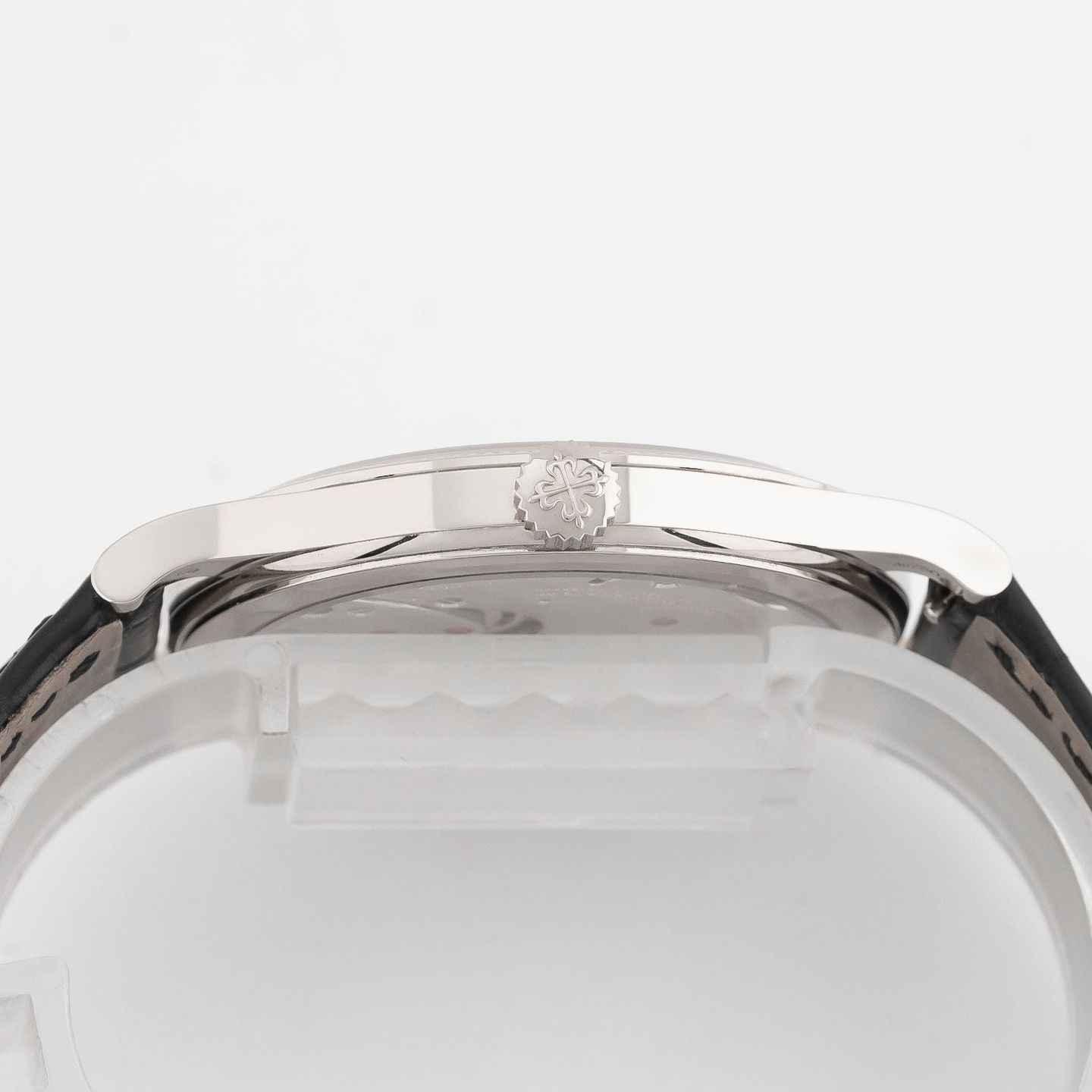 Patek Philippe Calatrava 6119G-001 - (3/6)