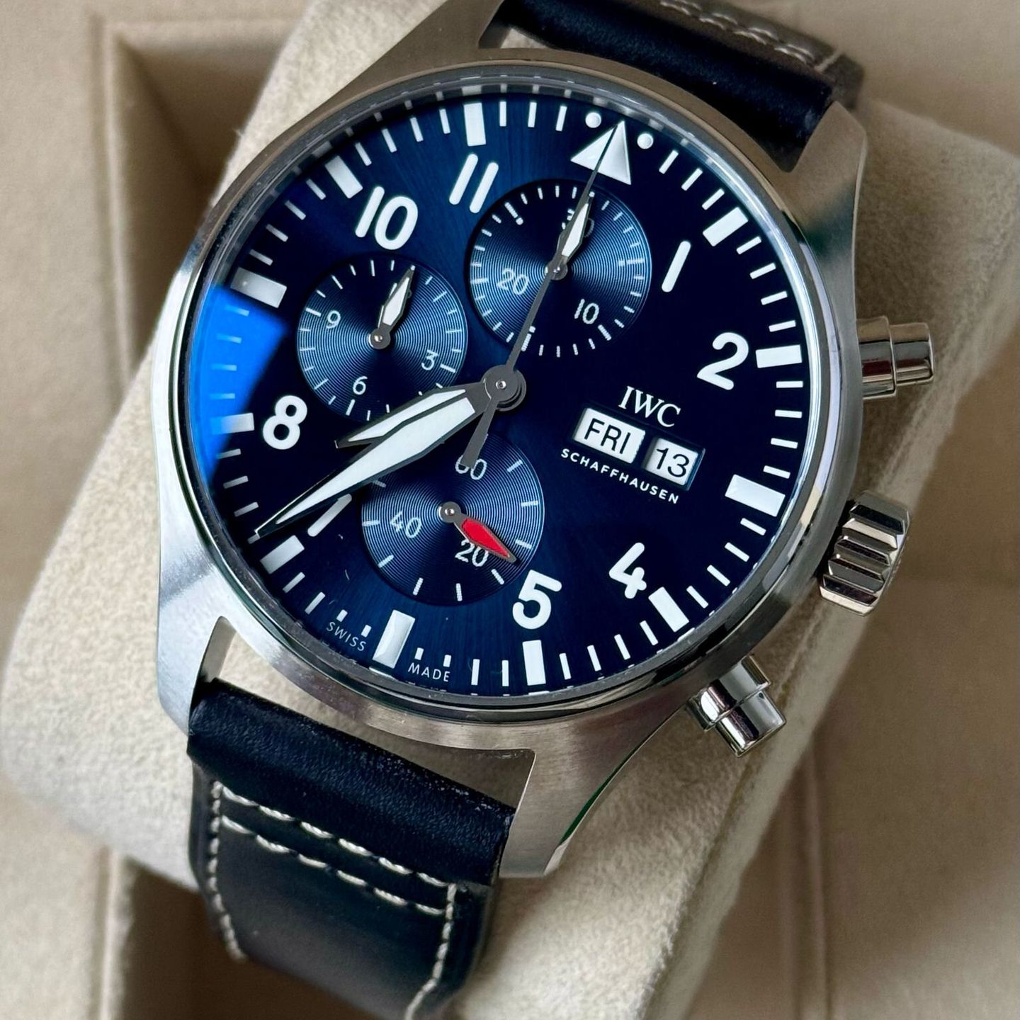 IWC Pilot Chronograph IW378003 (2026) - Blue dial 43 mm Steel case (3/7)