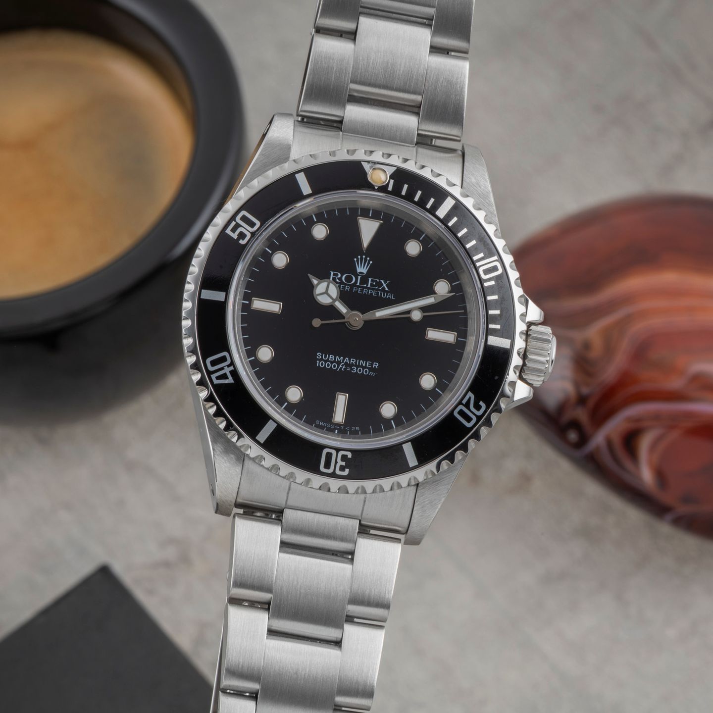 Rolex Submariner No Date 14060 (1995) - Black dial 40 mm Steel case (3/8)