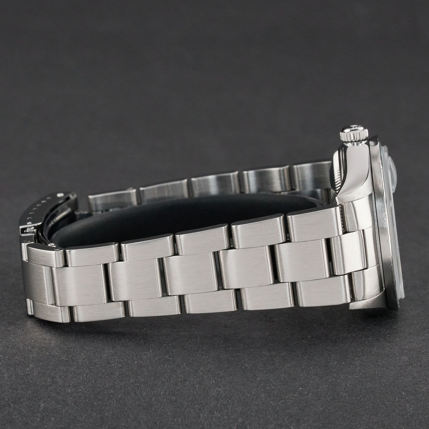 Rolex Oyster Perpetual Date 15210 (2005) - 34mm Staal (6/8)